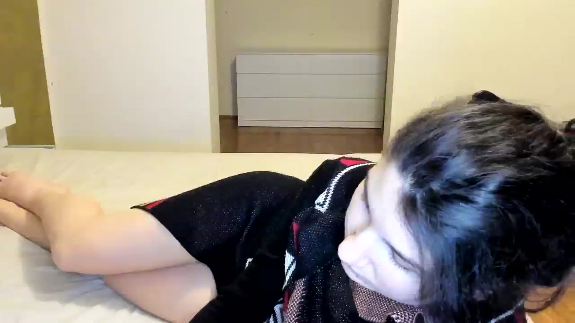 Gallery image thumbnail from SiouxPrincess's myfreecams stream on, 02/16/2024, 24:45 image 19 of 20