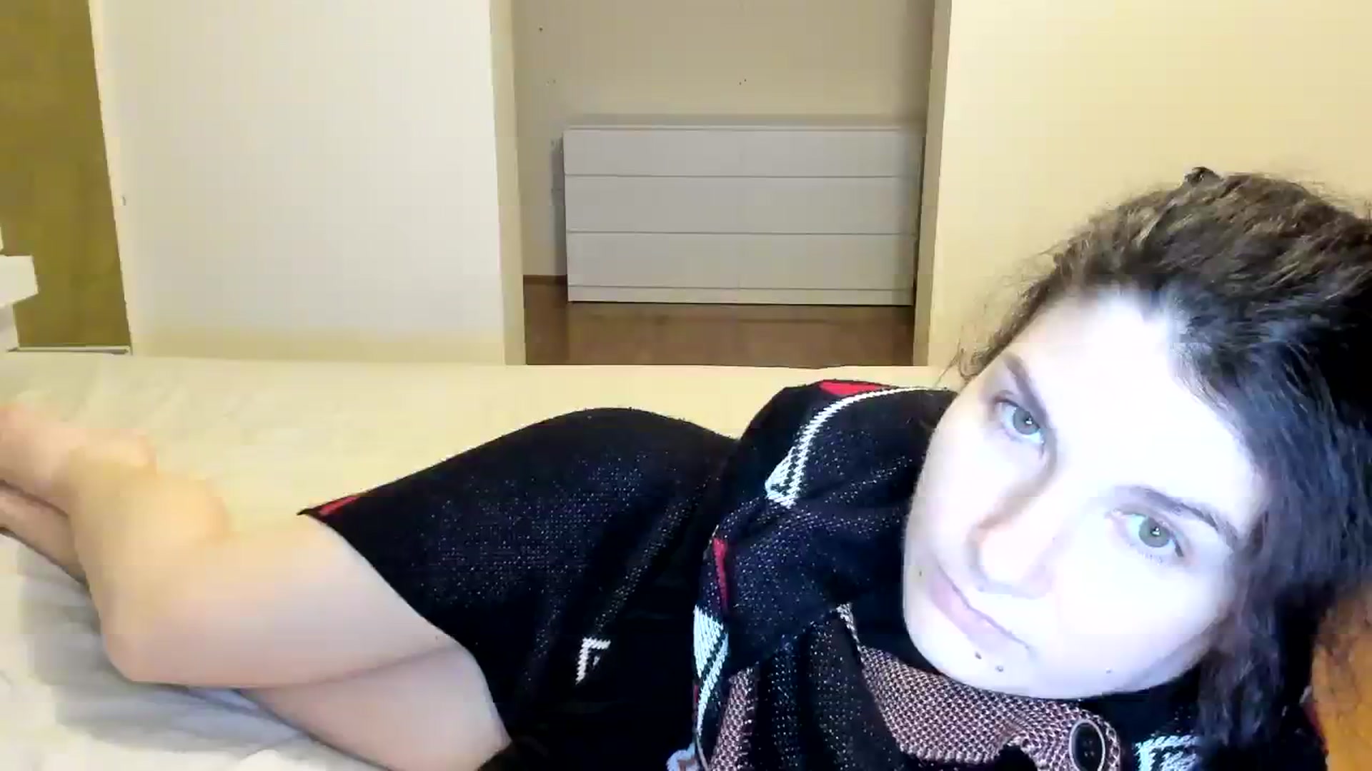 Gallery image thumbnail from SiouxPrincess's myfreecams stream on, 02/16/2024, 24:45 image 11 of 20