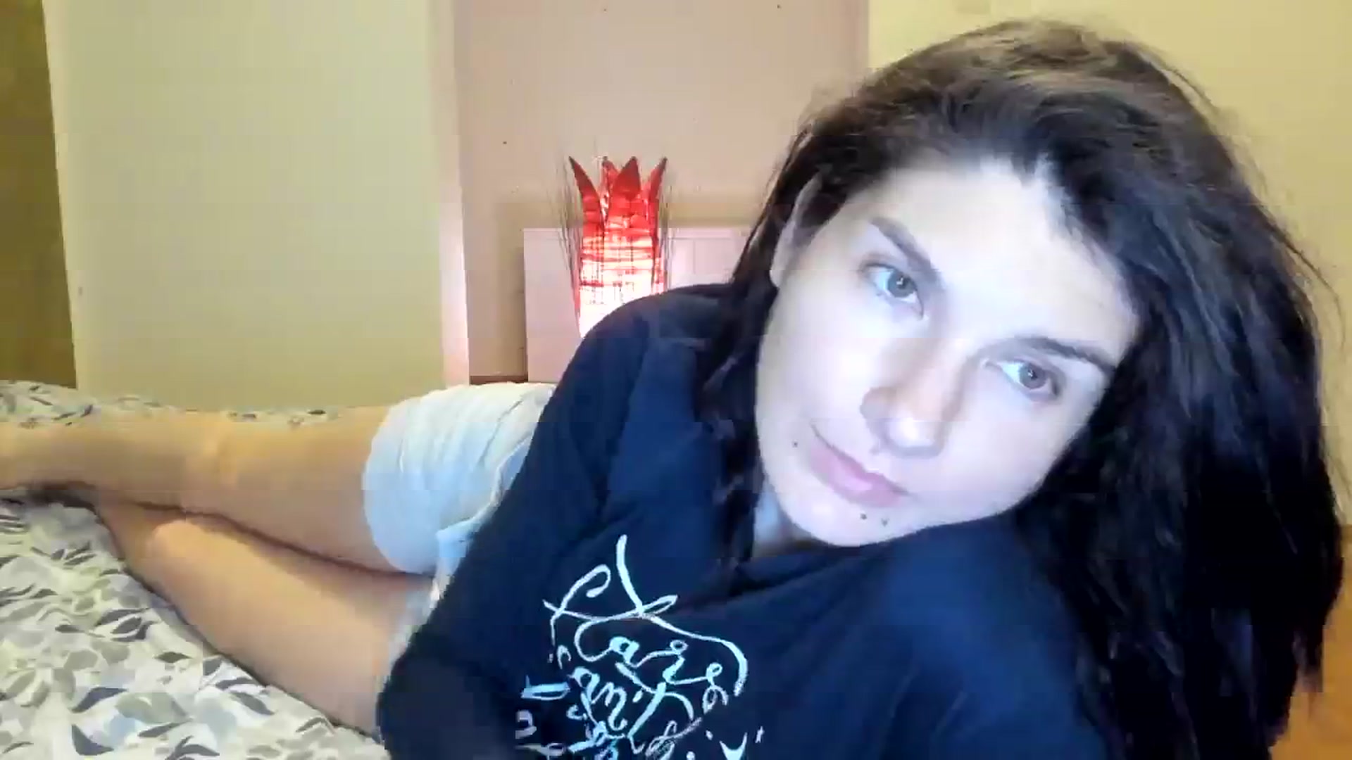 Gallery image thumbnail from SiouxPrincess's myfreecams stream on, 02/19/2024, 23:19 image 14 of 20