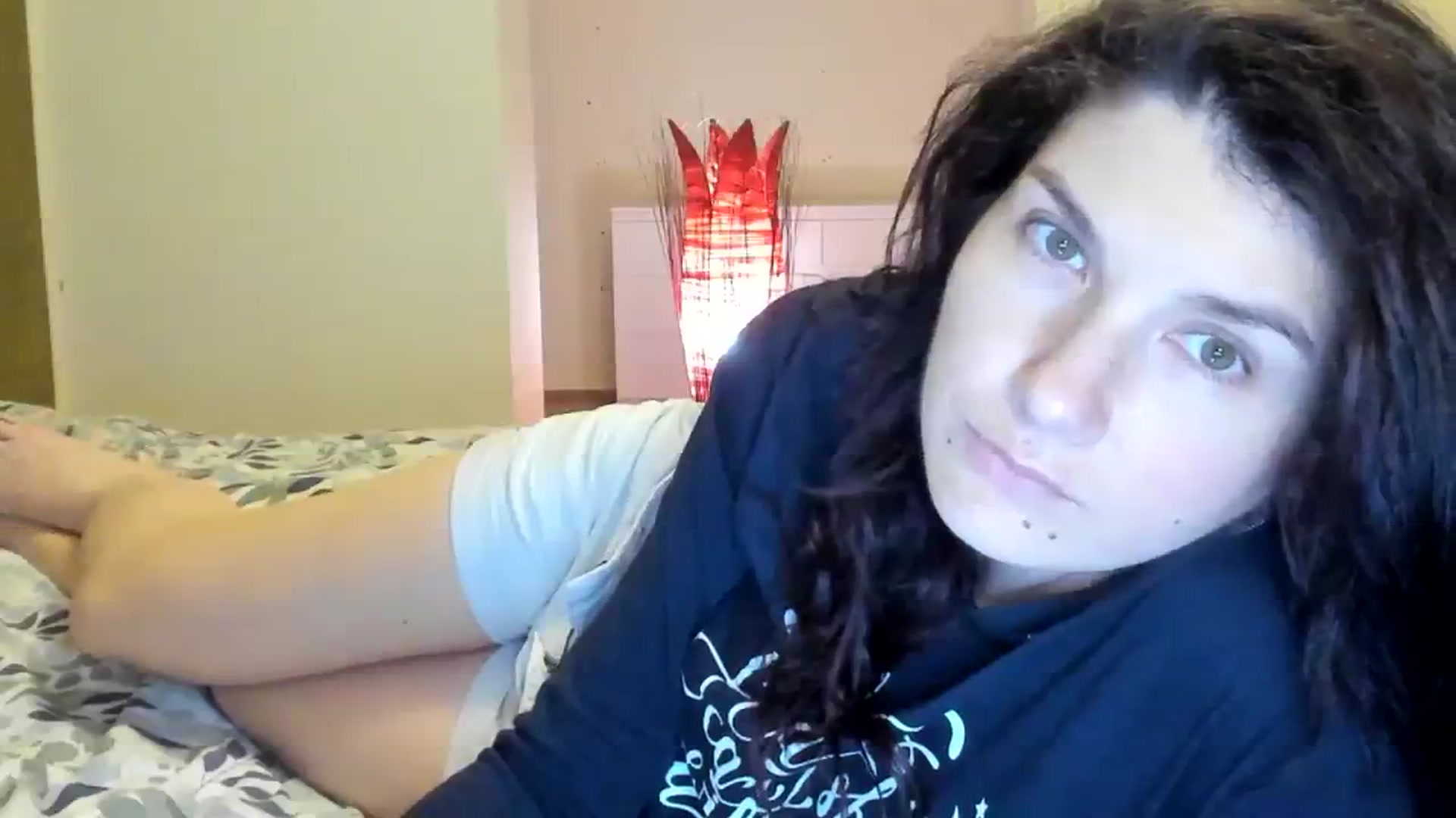 Gallery image thumbnail from SiouxPrincess's myfreecams stream on, 02/19/2024, 23:19 image 7 of 20