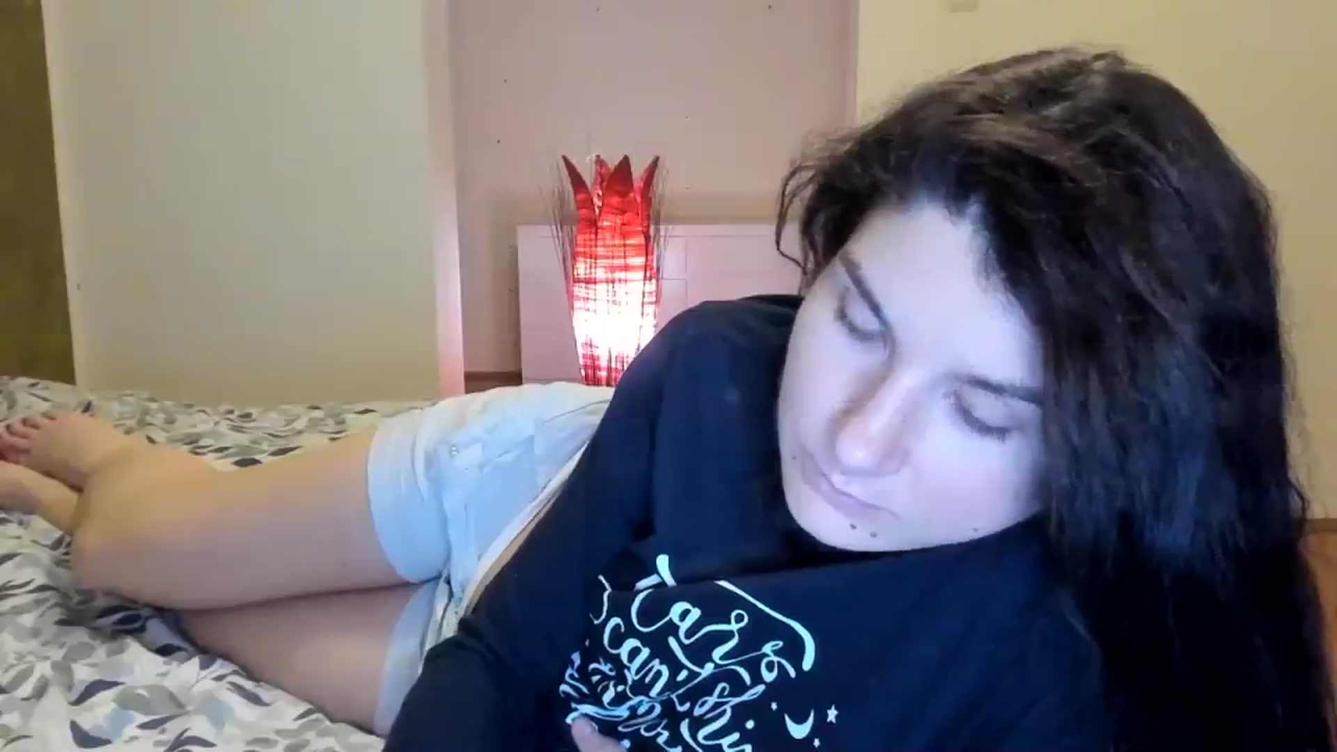 Gallery image thumbnail from SiouxPrincess's myfreecams stream on, 02/19/2024, 23:49 image 8 of 20