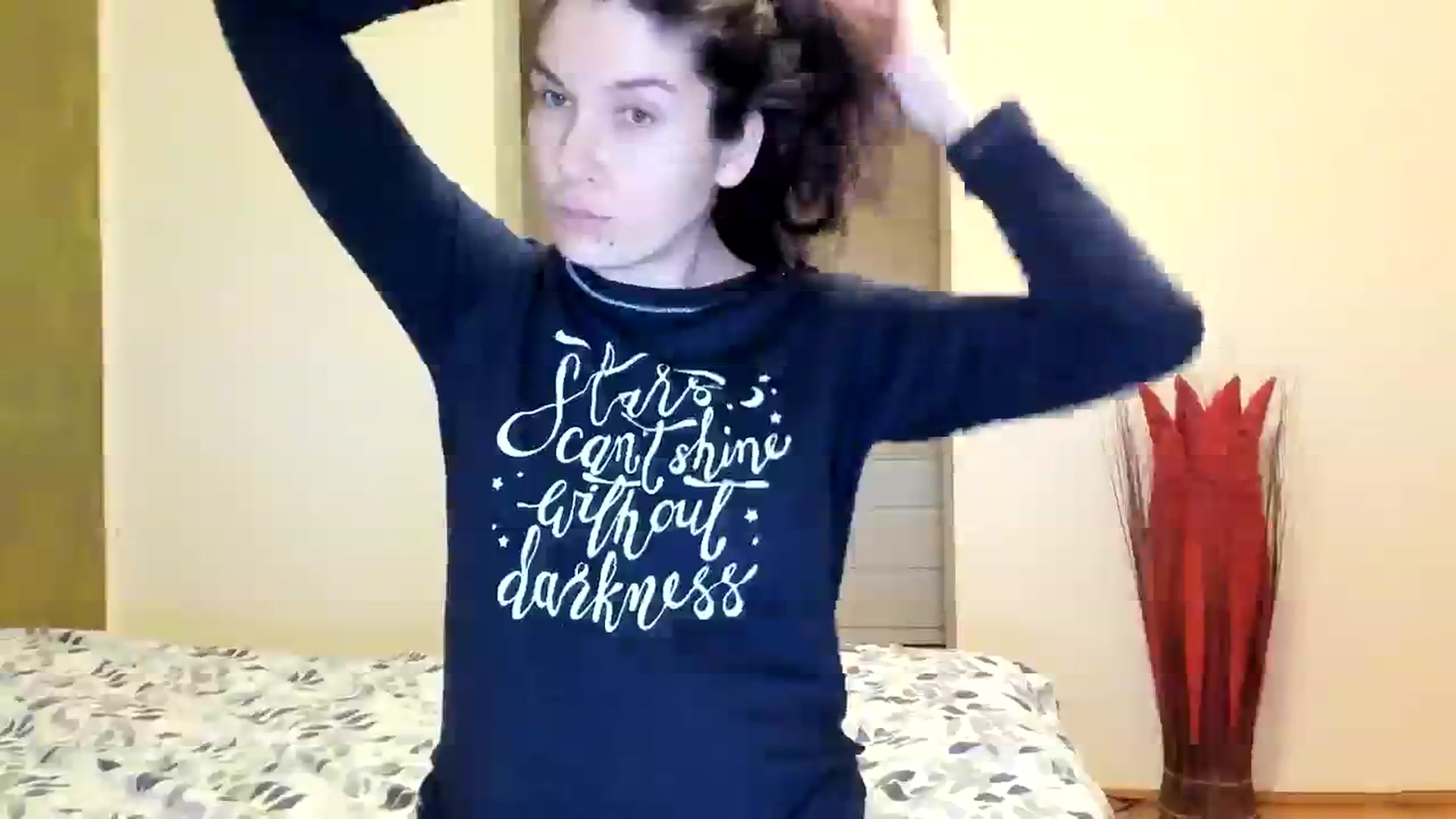 Gallery image thumbnail from SiouxPrincess's myfreecams stream on, 02/19/2024, 23:49 image 16 of 20
