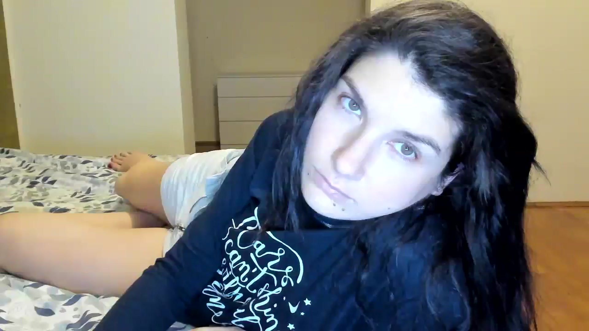 Gallery image thumbnail from SiouxPrincess's myfreecams stream on, 02/20/2024, 24:18 image 5 of 20