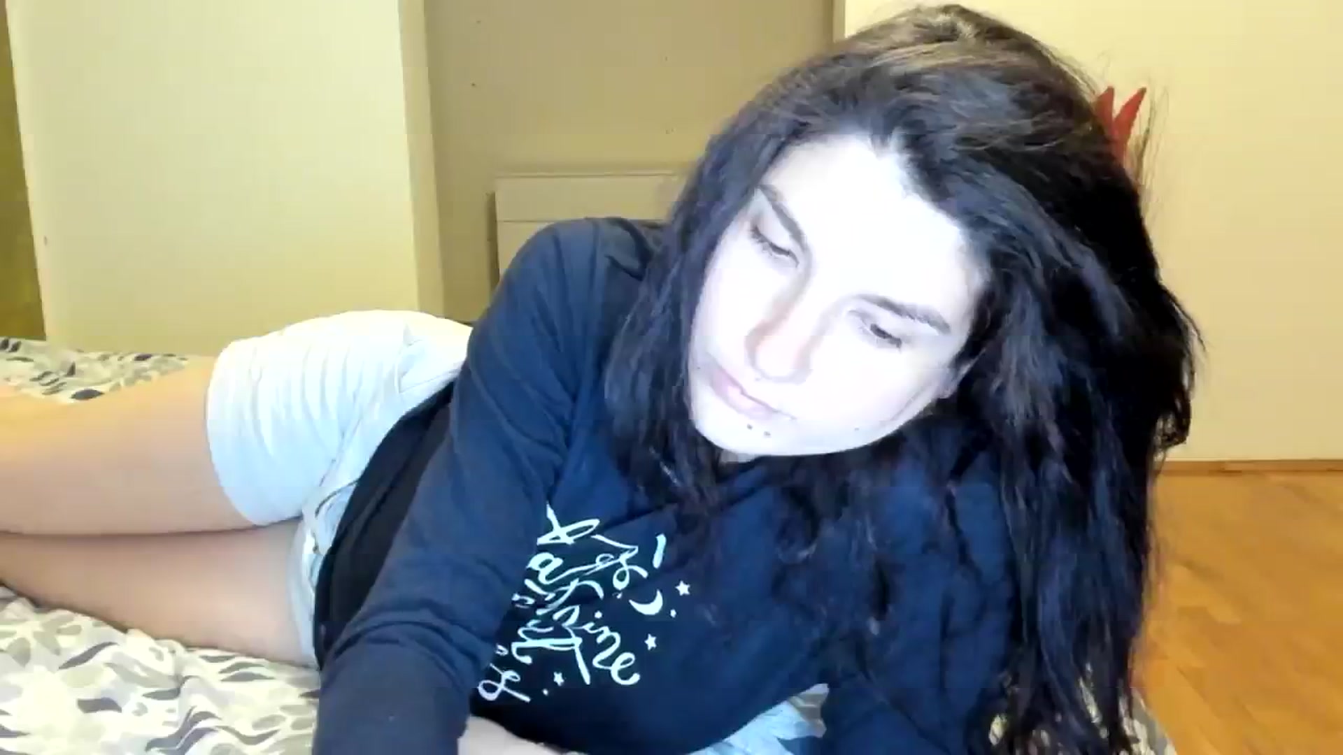 Gallery image thumbnail from SiouxPrincess's myfreecams stream on, 02/20/2024, 24:18 image 10 of 20