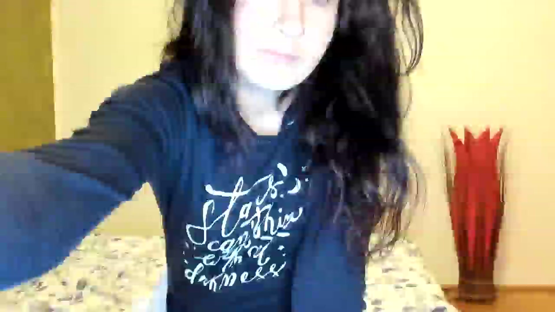 Gallery image thumbnail from SiouxPrincess's myfreecams stream on, 02/20/2024, 24:18 image 16 of 20