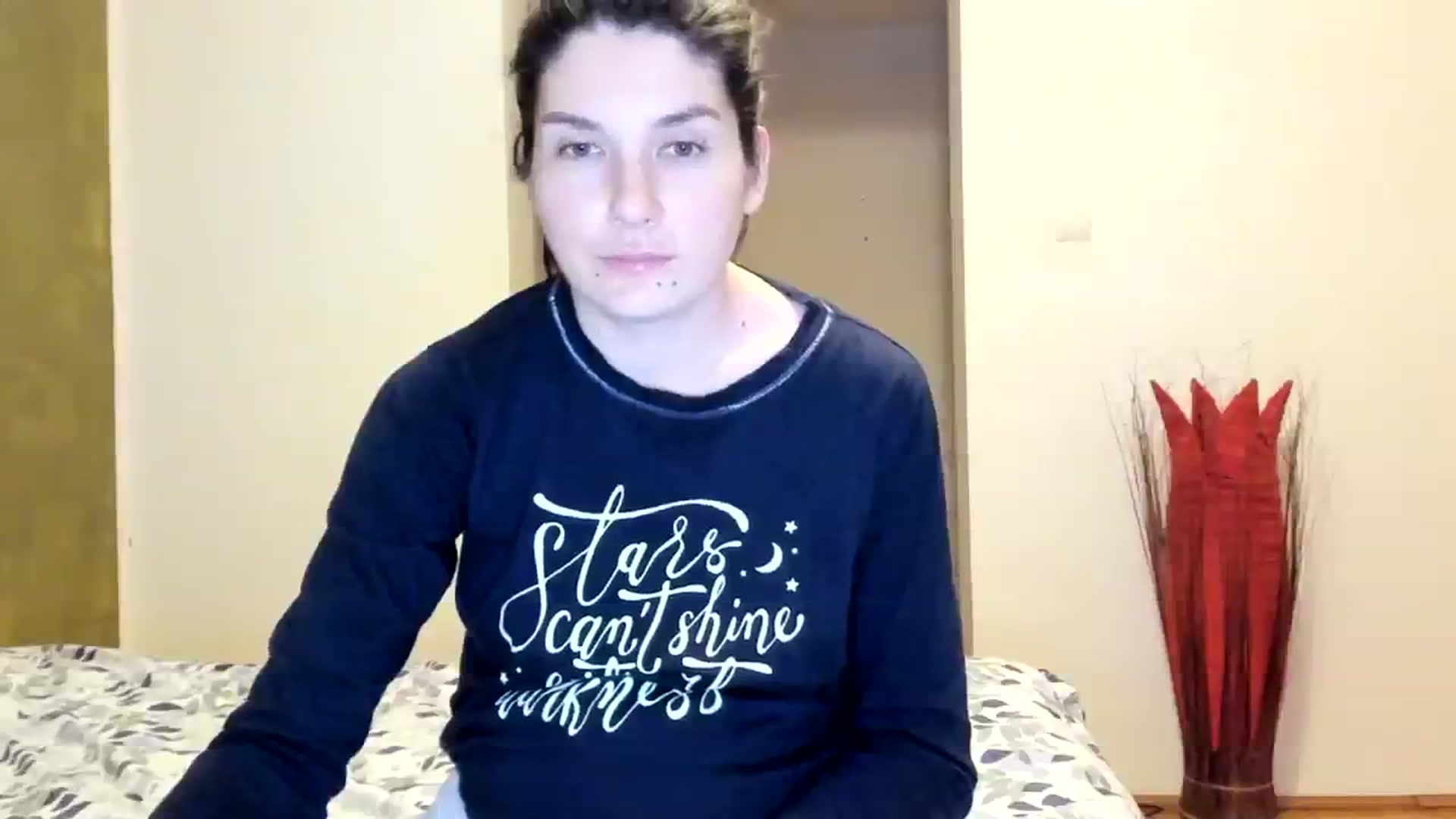 Gallery image thumbnail from SiouxPrincess's myfreecams stream on, 02/20/2024, 24:18 image 19 of 20