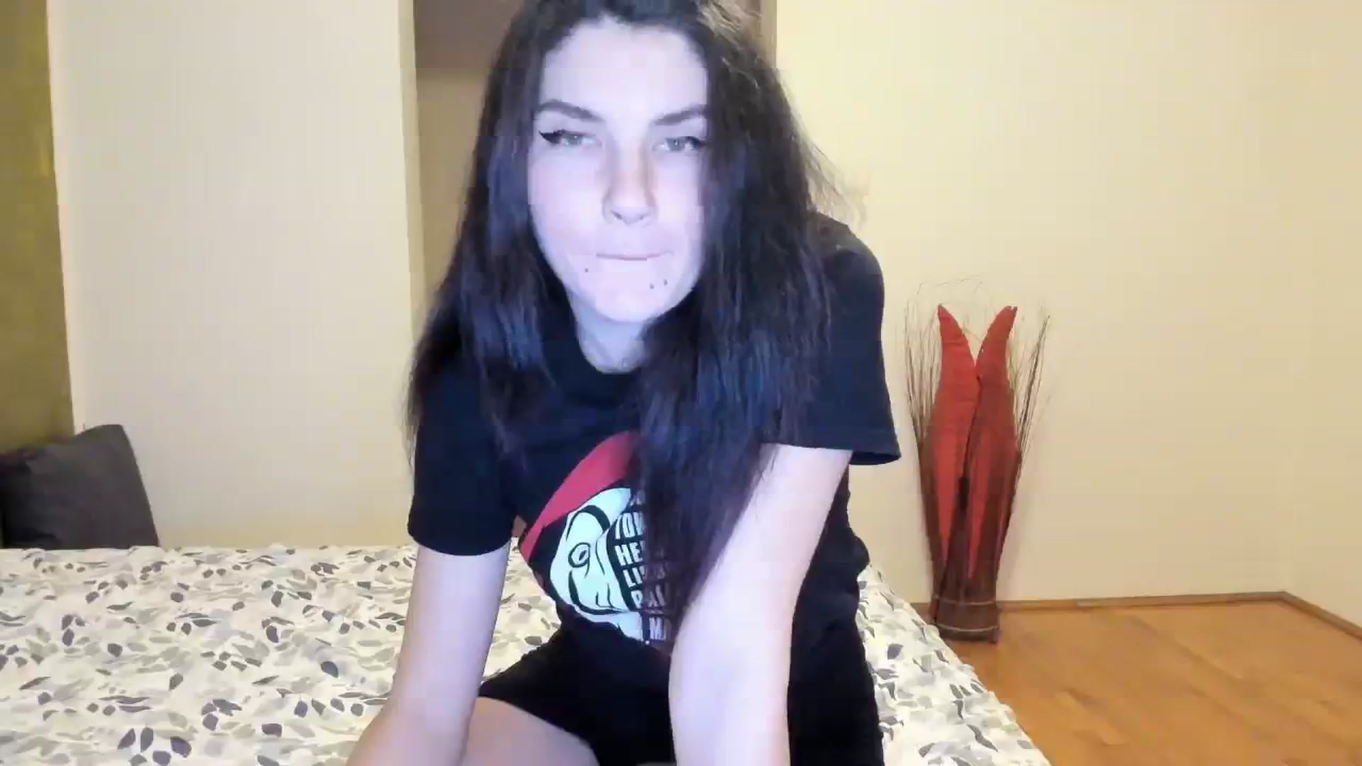 Gallery image thumbnail from SiouxPrincess's myfreecams stream on, 02/25/2024, 24:06 image 4 of 20