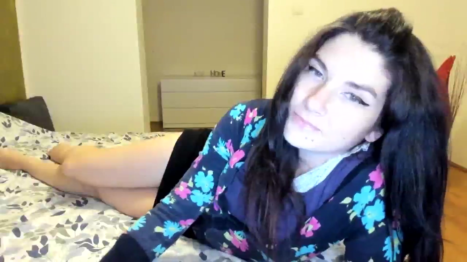 Gallery image thumbnail from SiouxPrincess's myfreecams stream on, 02/25/2024, 23:20 image 9 of 20