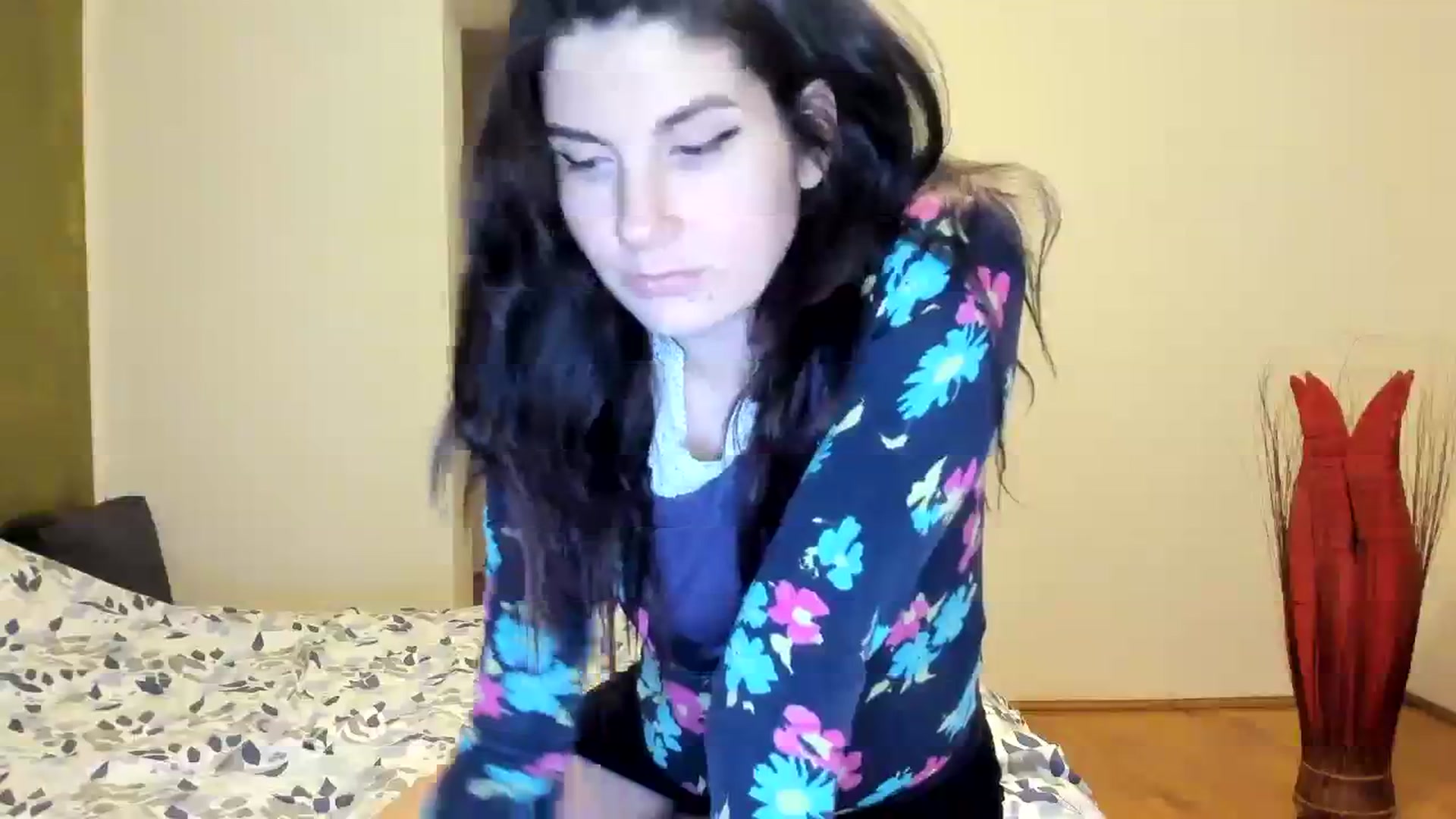 Gallery image thumbnail from SiouxPrincess's myfreecams stream on, 02/25/2024, 23:20 image 6 of 20