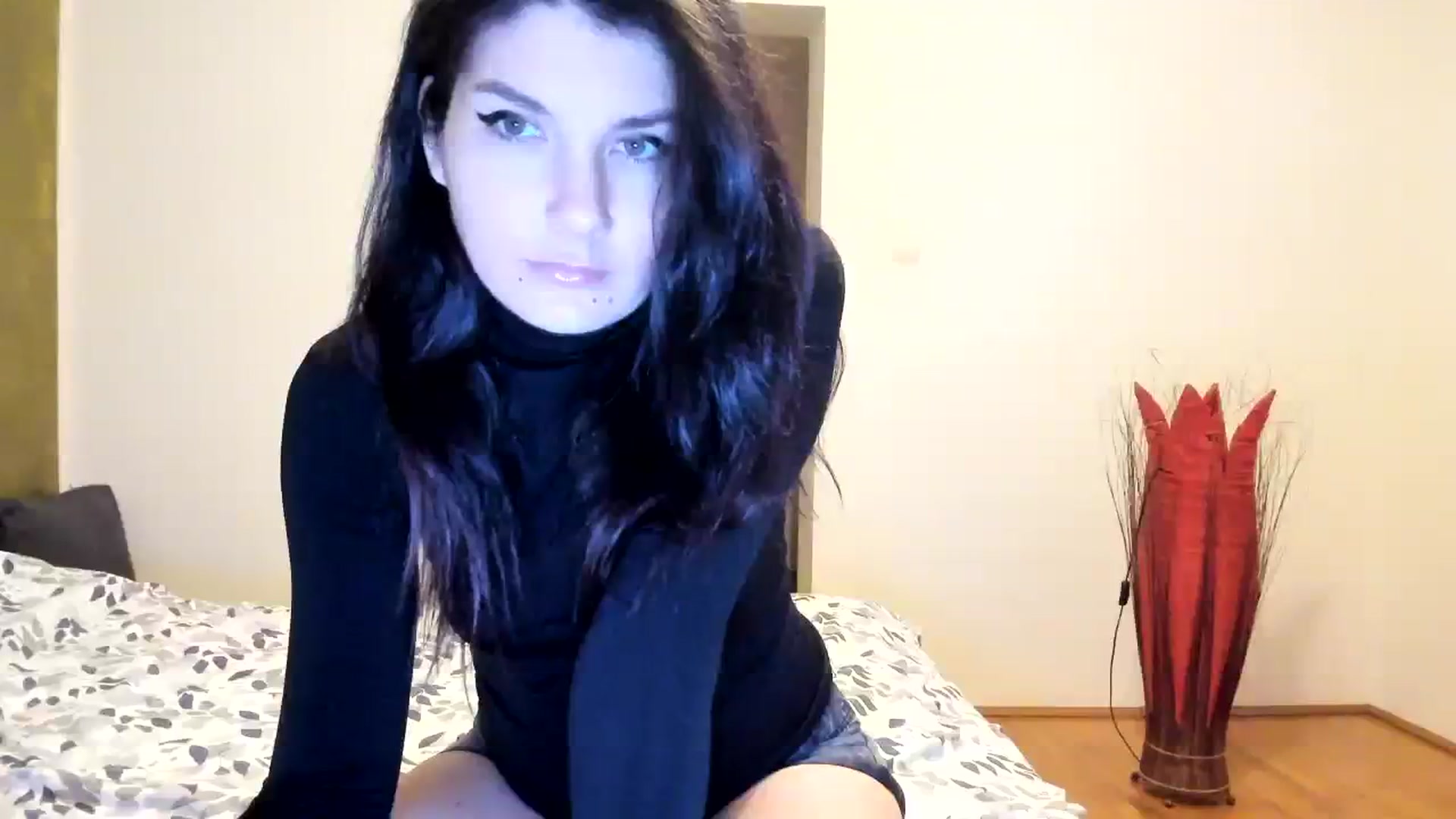 Gallery image thumbnail from SiouxPrincess's myfreecams stream on, 02/28/2024, 24:00 image 8 of 20