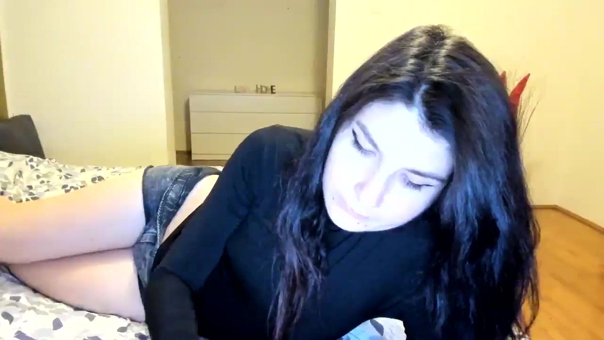 Gallery image thumbnail from SiouxPrincess's myfreecams stream on, 02/28/2024, 24:28 image 8 of 20