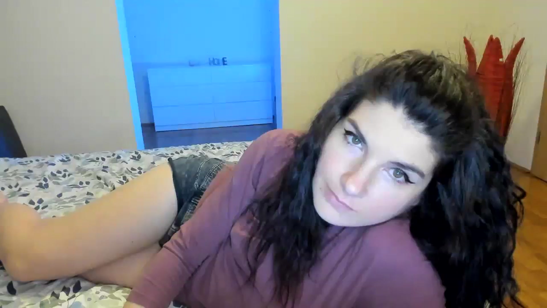 Gallery image thumbnail from SiouxPrincess's myfreecams stream on, 02/29/2024, 21:46 image 19 of 20