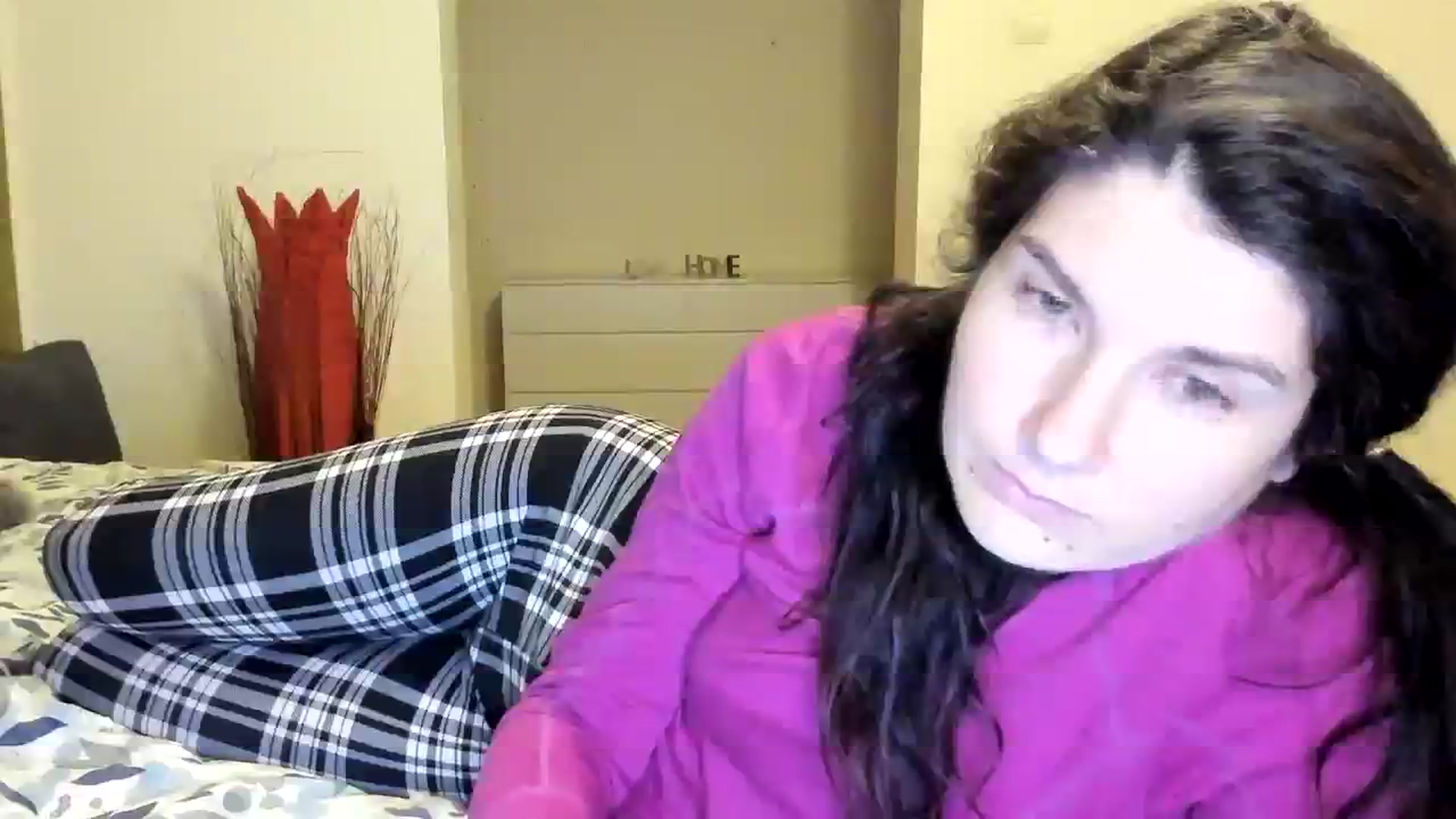Gallery image thumbnail from SiouxPrincess's myfreecams stream on, 03/06/2024, 24:22 image 10 of 20