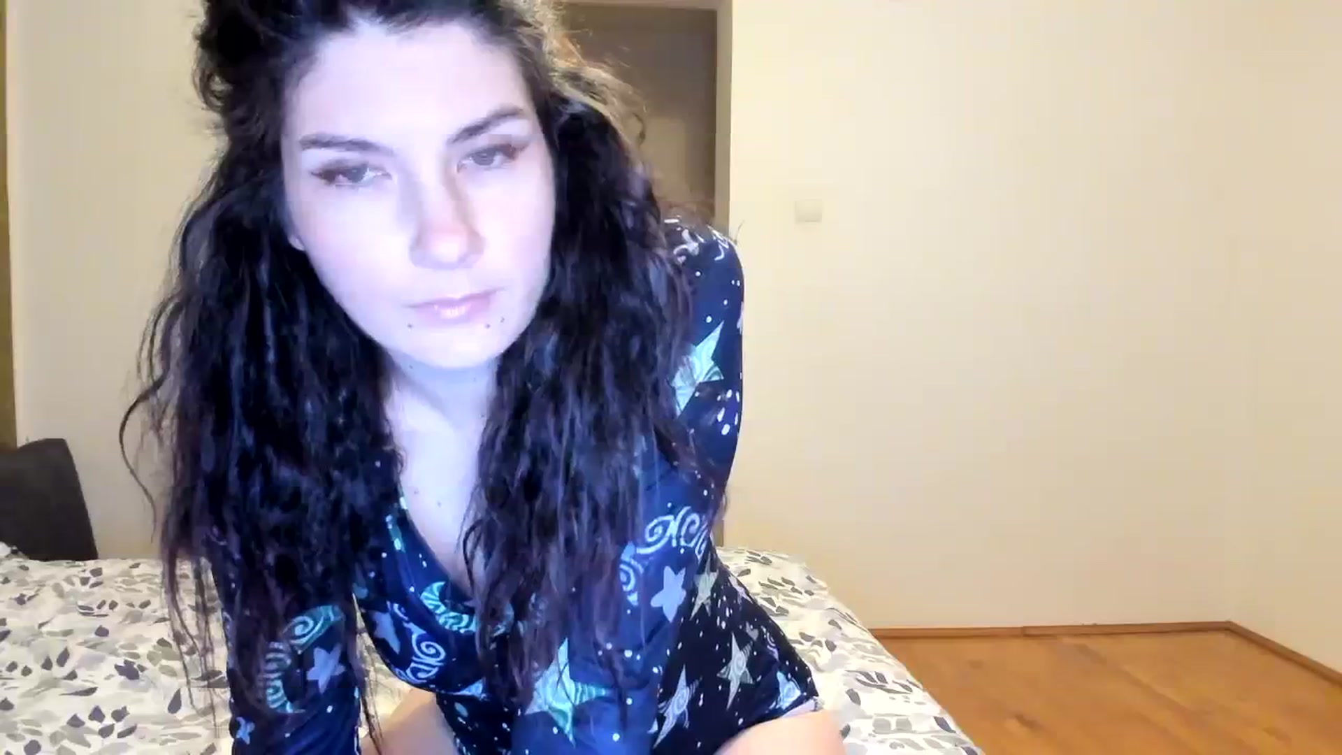 Gallery image thumbnail from SiouxPrincess's myfreecams stream on, 03/09/2024, 23:39 image 19 of 20