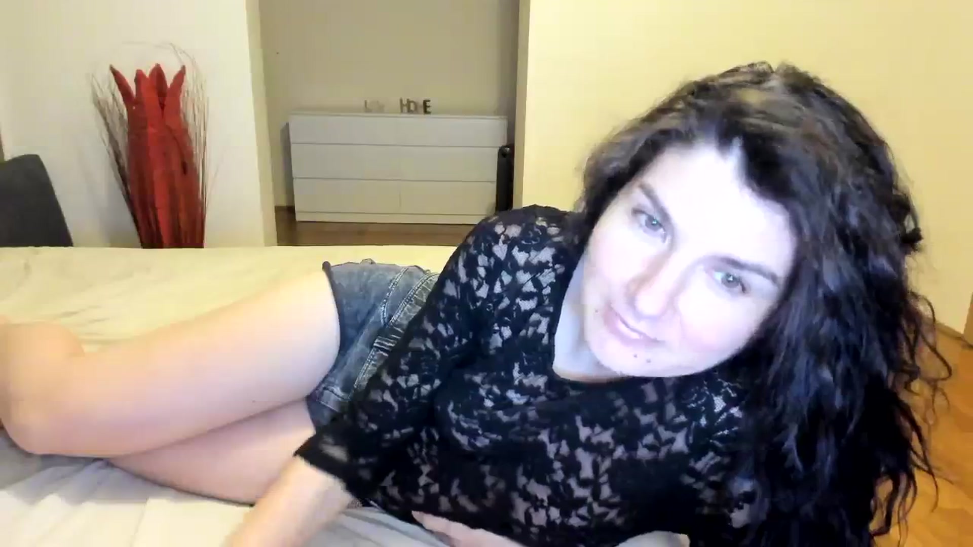 Gallery image thumbnail from SiouxPrincess's myfreecams stream on, 03/11/2024, 24:27 image 5 of 20