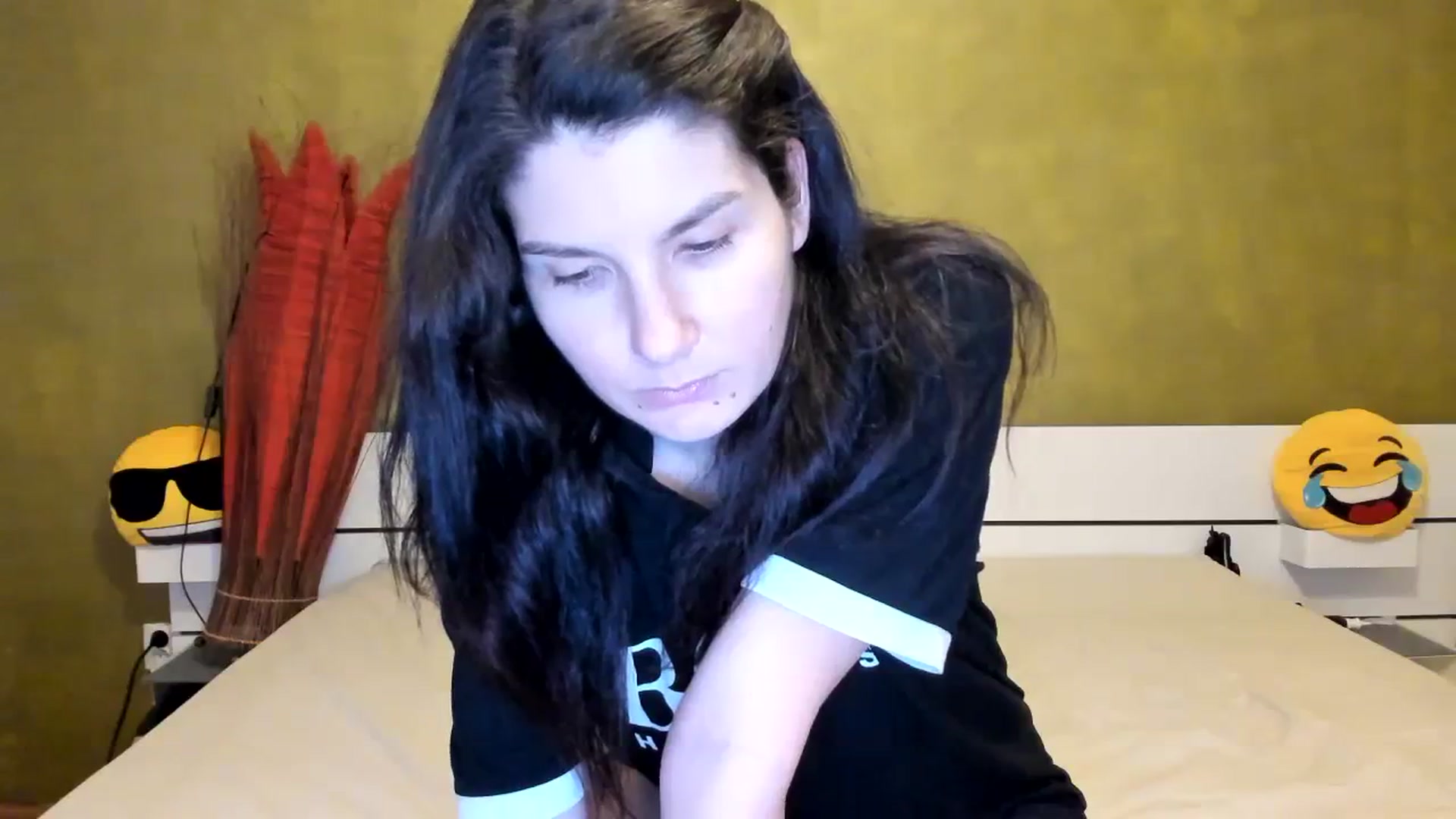 Gallery image thumbnail from SiouxPrincess's myfreecams stream on, 03/14/2024, 23:53 image 6 of 20