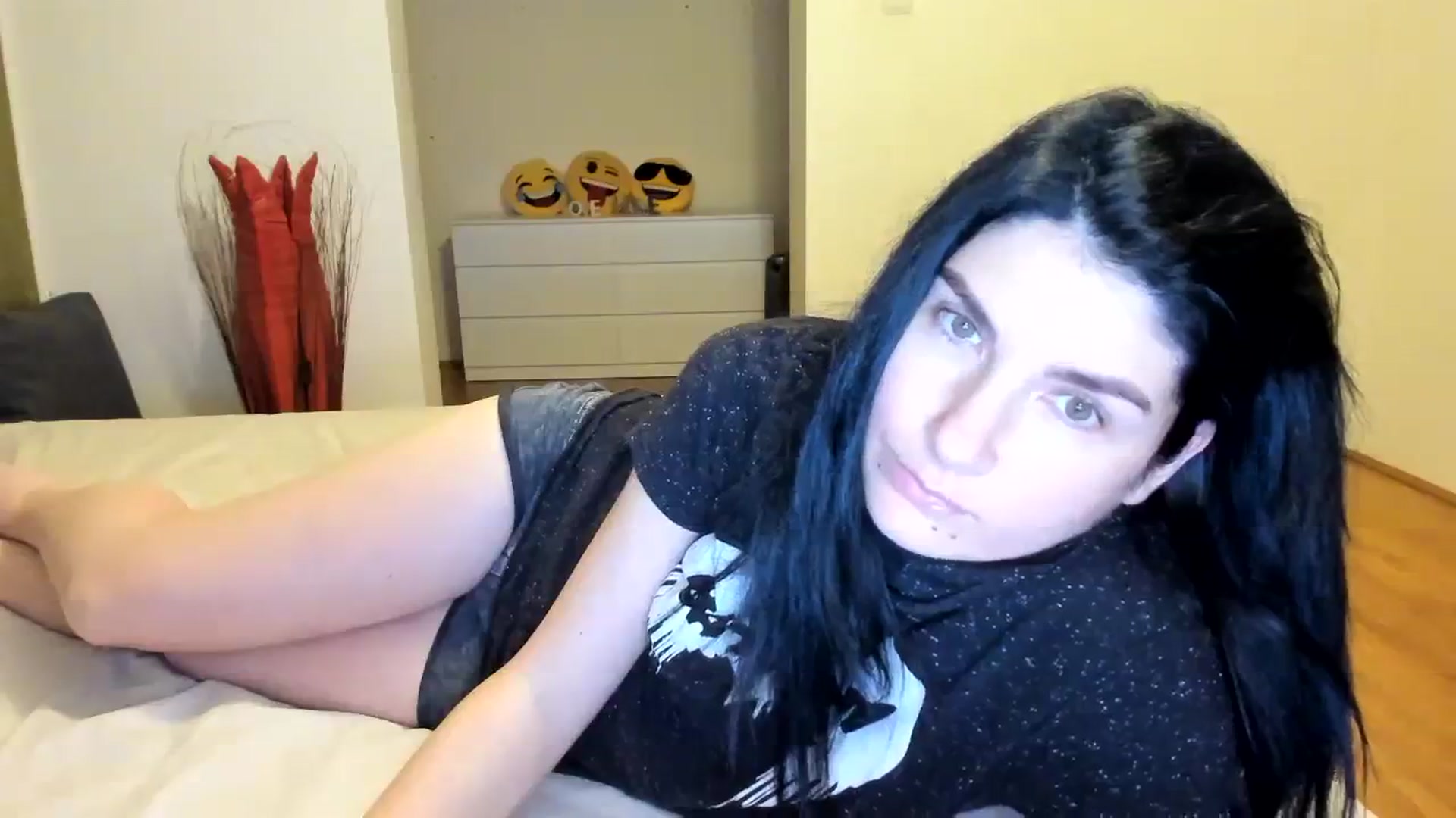 Gallery image thumbnail from SiouxPrincess's myfreecams stream on, 03/16/2024, 23:55 image 12 of 20