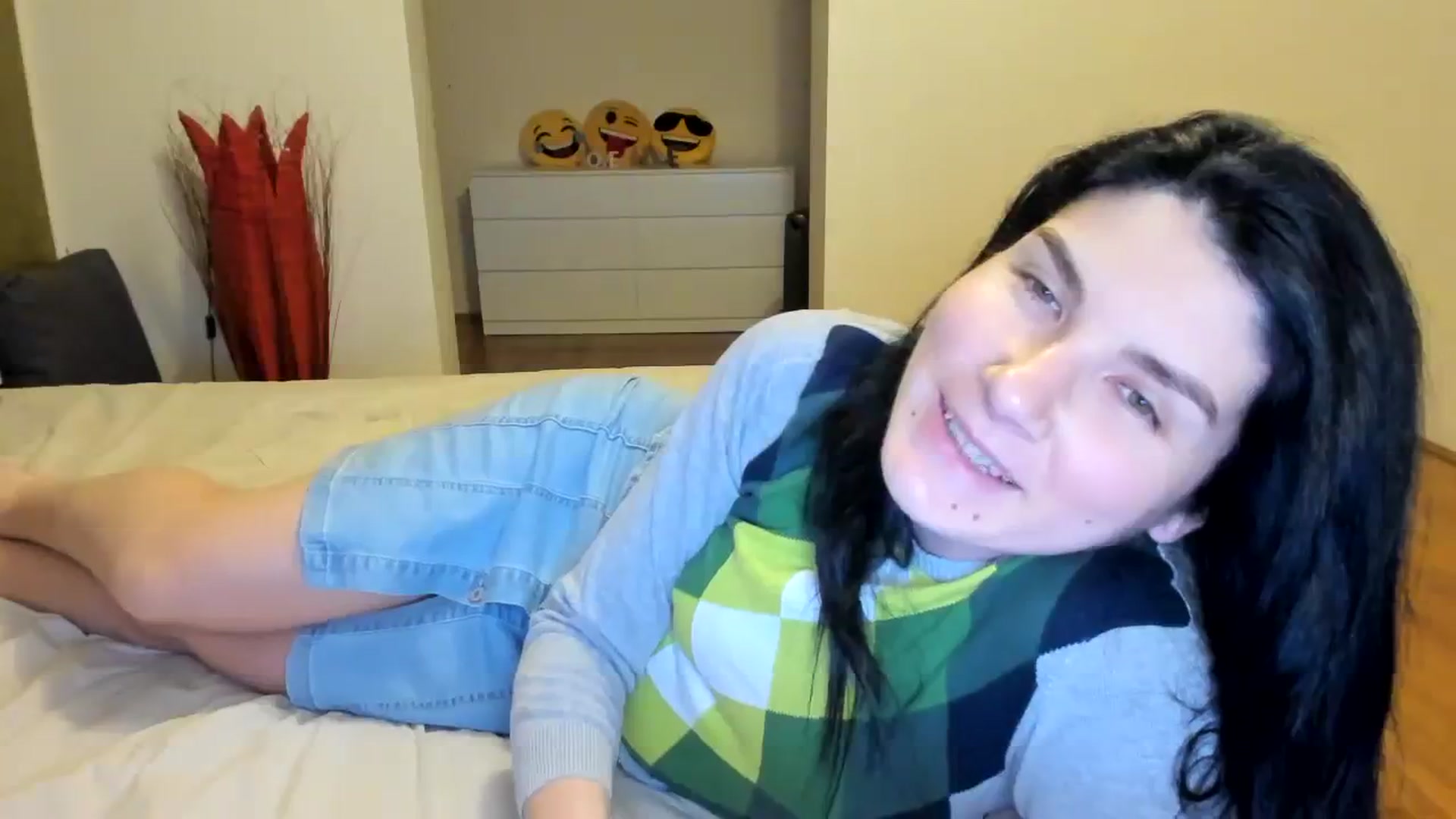 Gallery image thumbnail from SiouxPrincess's myfreecams stream on, 03/17/2024, 23:08 image 5 of 20