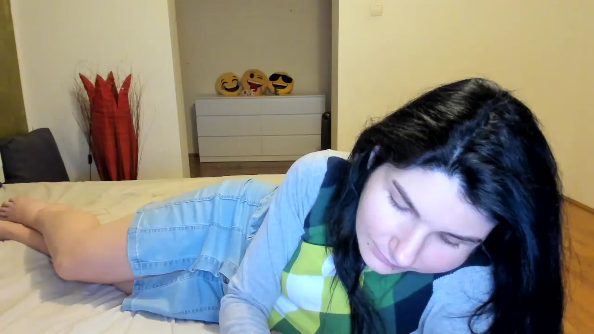 Gallery image thumbnail from SiouxPrincess's myfreecams stream on, 03/17/2024, 23:08 image 4 of 20