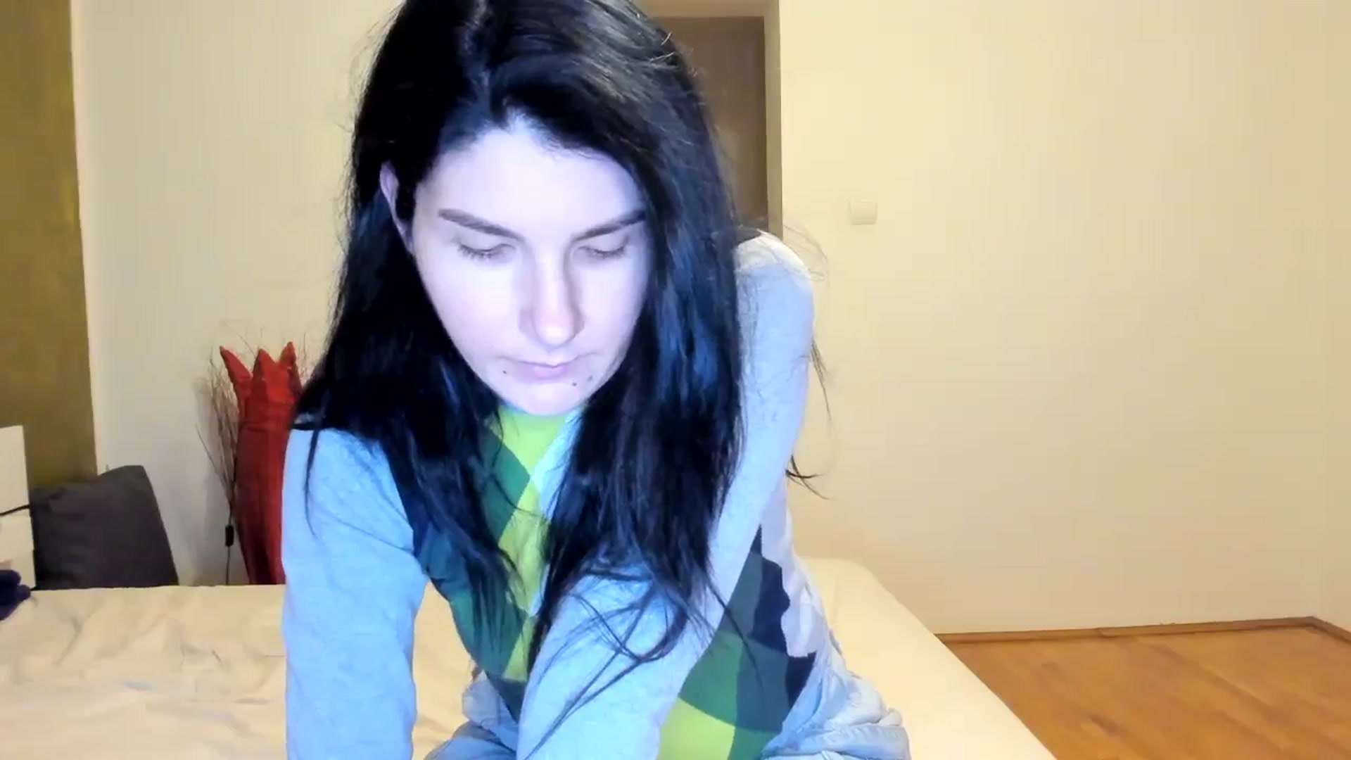 Gallery image thumbnail from SiouxPrincess's myfreecams stream on, 03/17/2024, 23:08 image 12 of 20