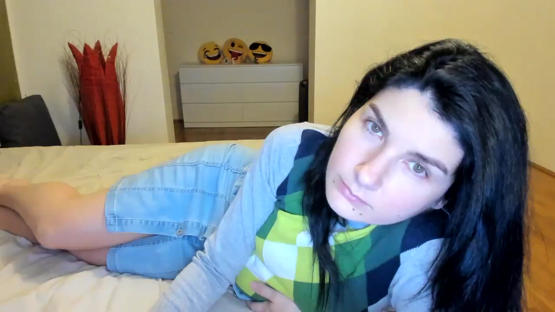 Gallery image thumbnail from SiouxPrincess's myfreecams stream on, 03/17/2024, 23:08 image 7 of 20