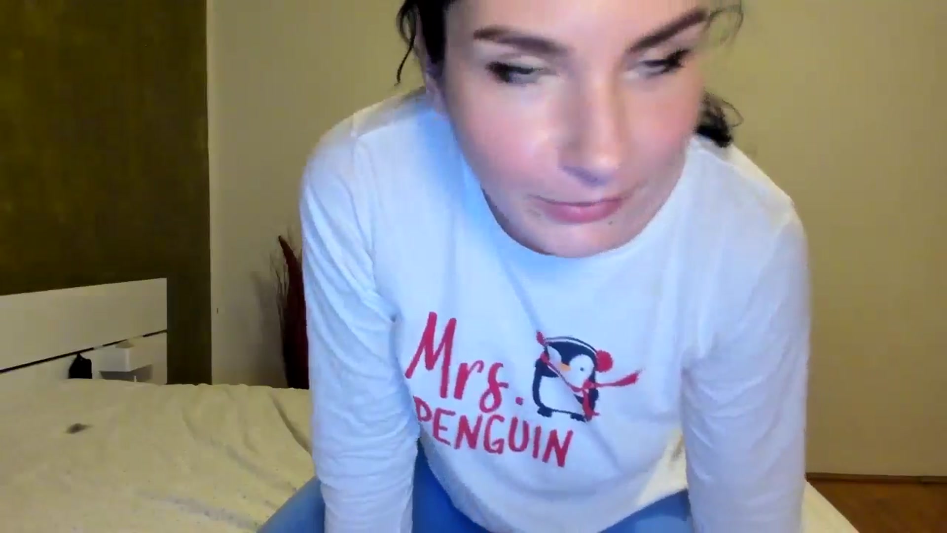 Gallery image thumbnail from SiouxPrincess's myfreecams stream on, 05/10/2024, 23:07 image 14 of 20