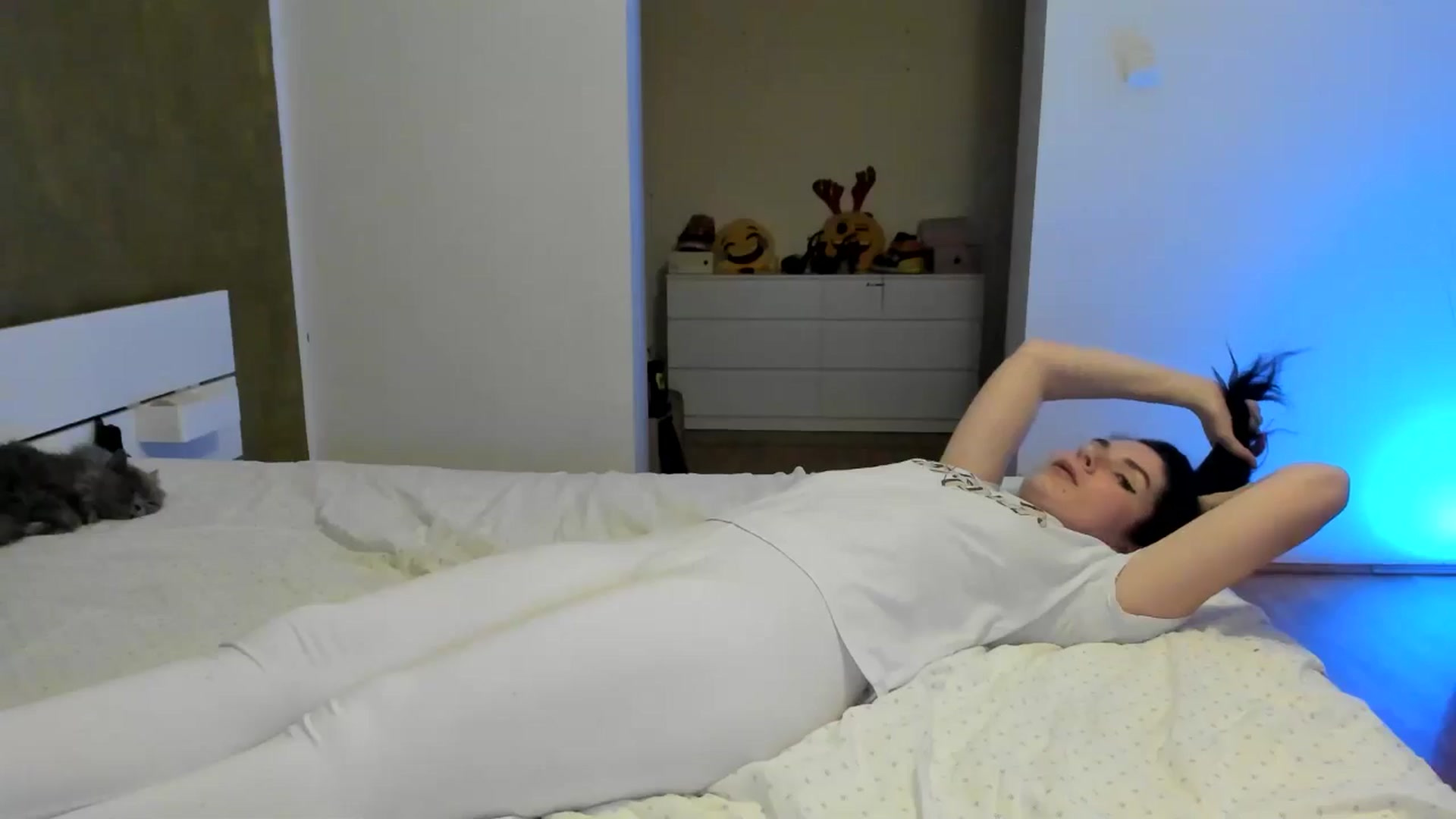 Gallery image thumbnail from SiouxPrincess's myfreecams stream on, 05/12/2024, 23:15 image 15 of 20