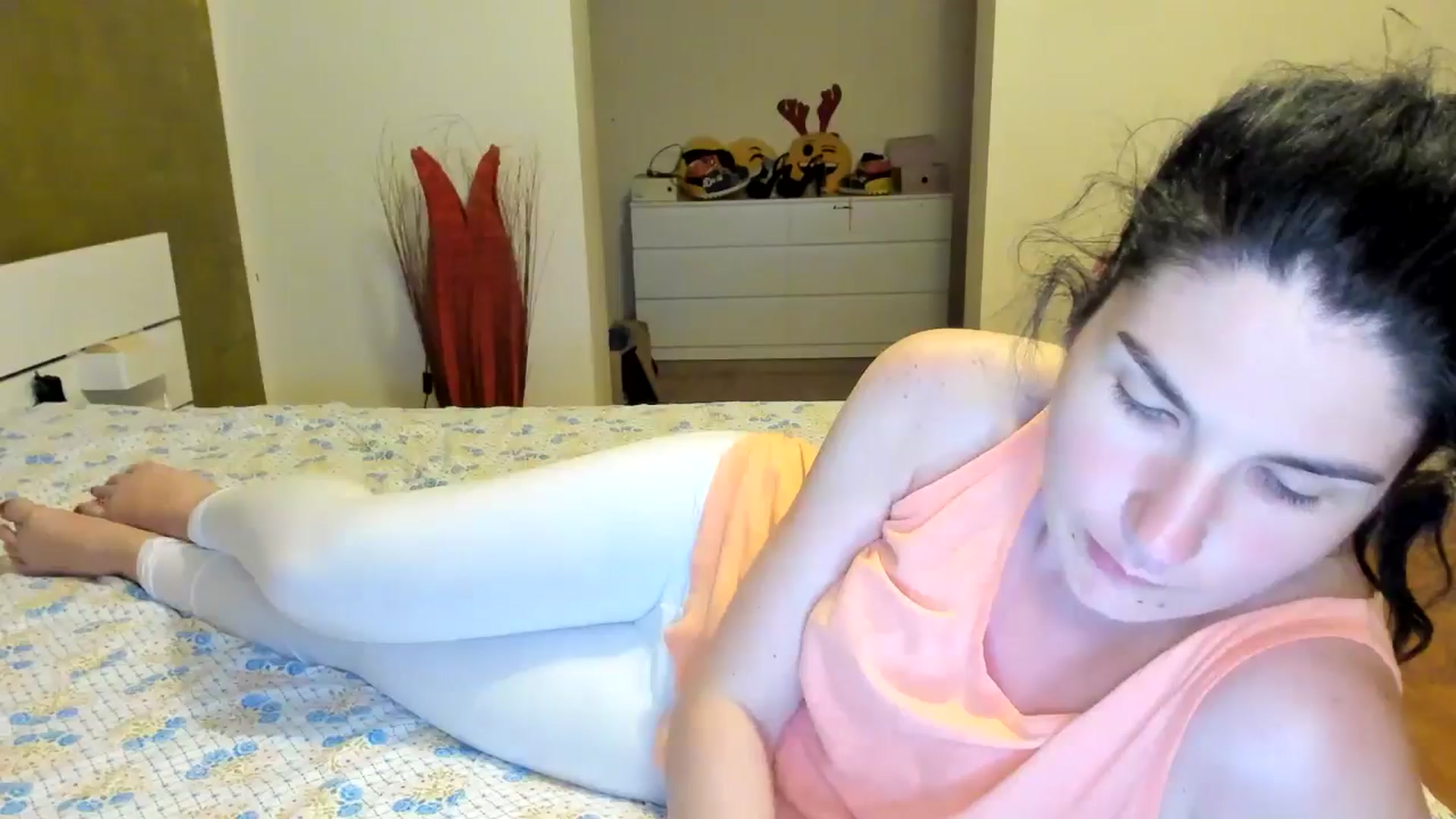 Gallery image thumbnail from SiouxPrincess's myfreecams stream on, 05/14/2024, 23:12 image 2 of 20