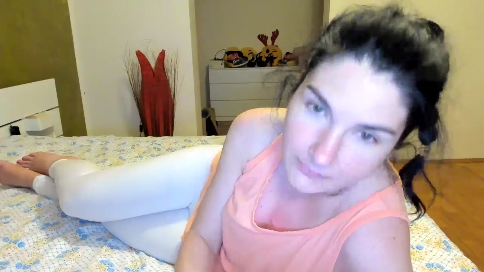 Gallery image thumbnail from SiouxPrincess's myfreecams stream on, 05/14/2024, 23:12 image 7 of 20
