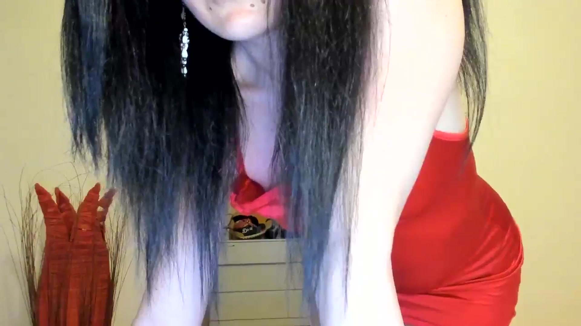 Gallery image thumbnail from SiouxPrincess's myfreecams stream on, 05/15/2024, 23:52 image 6 of 20