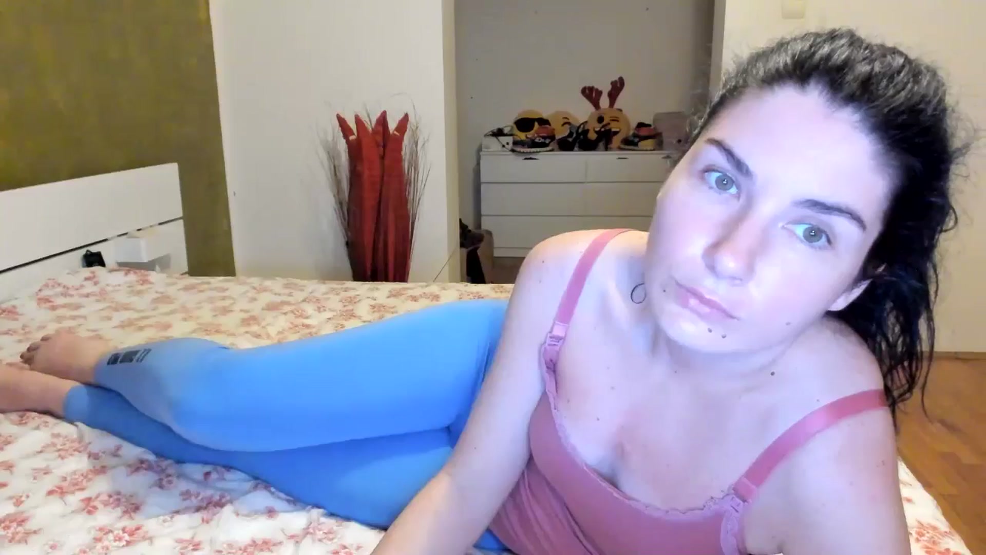 Gallery image thumbnail from SiouxPrincess's myfreecams stream on, 05/23/2024, 22:47 image 3 of 20
