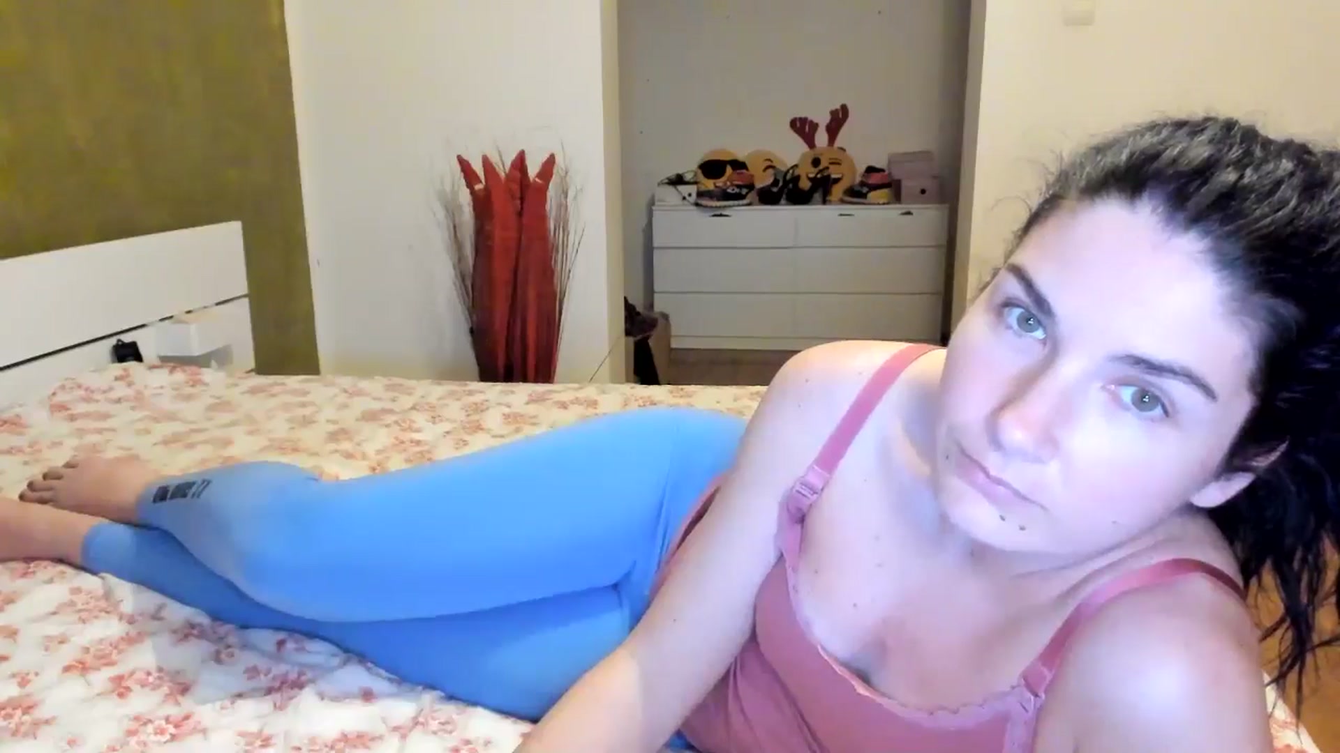Gallery image thumbnail from SiouxPrincess's myfreecams stream on, 05/23/2024, 22:47 image 8 of 20