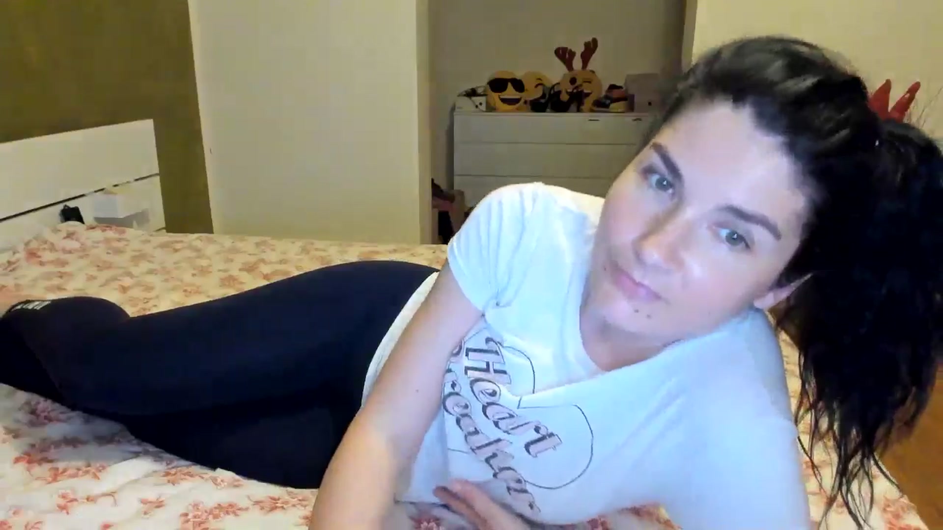 Gallery image thumbnail from SiouxPrincess's myfreecams stream on, 05/24/2024, 21:55 image 19 of 20