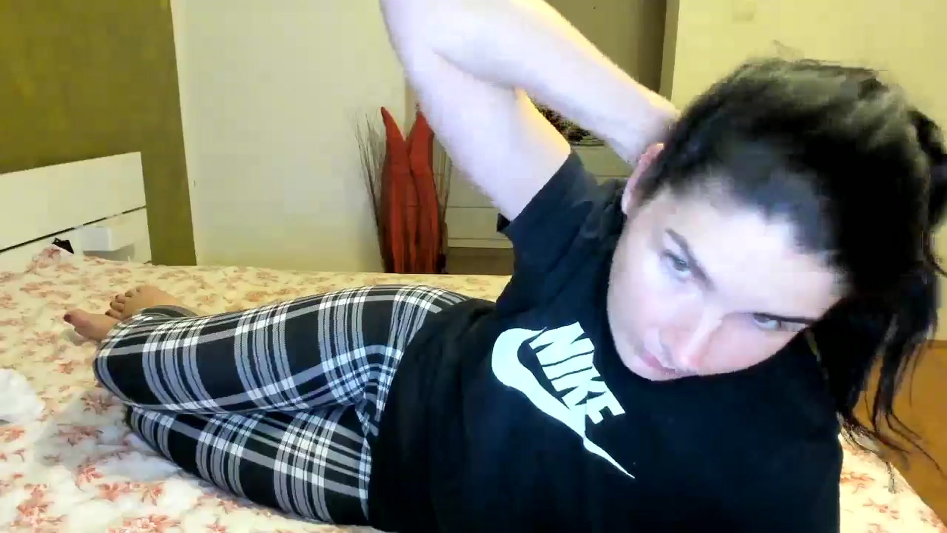 Gallery image thumbnail from SiouxPrincess's myfreecams stream on, 05/28/2024, 21:34 image 7 of 20