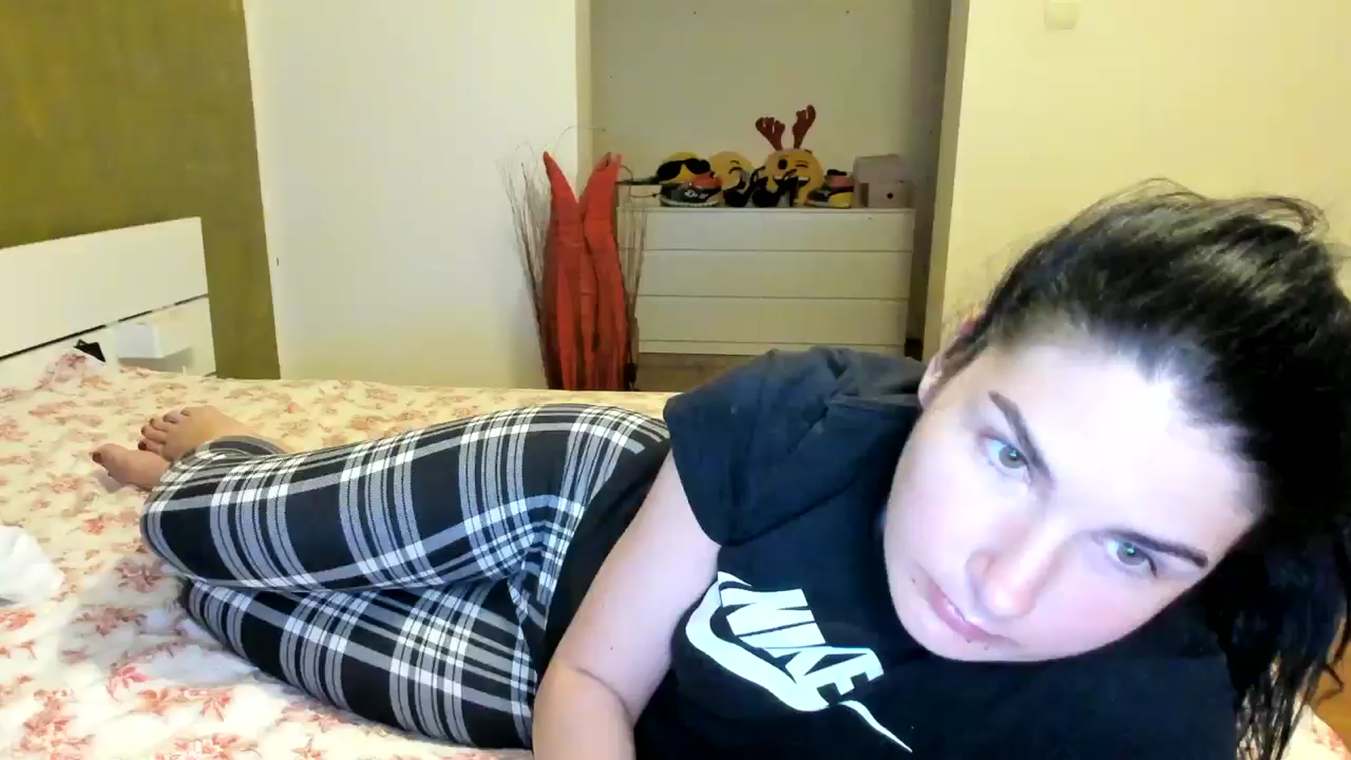 Gallery image thumbnail from SiouxPrincess's myfreecams stream on, 05/28/2024, 21:34 image 9 of 20