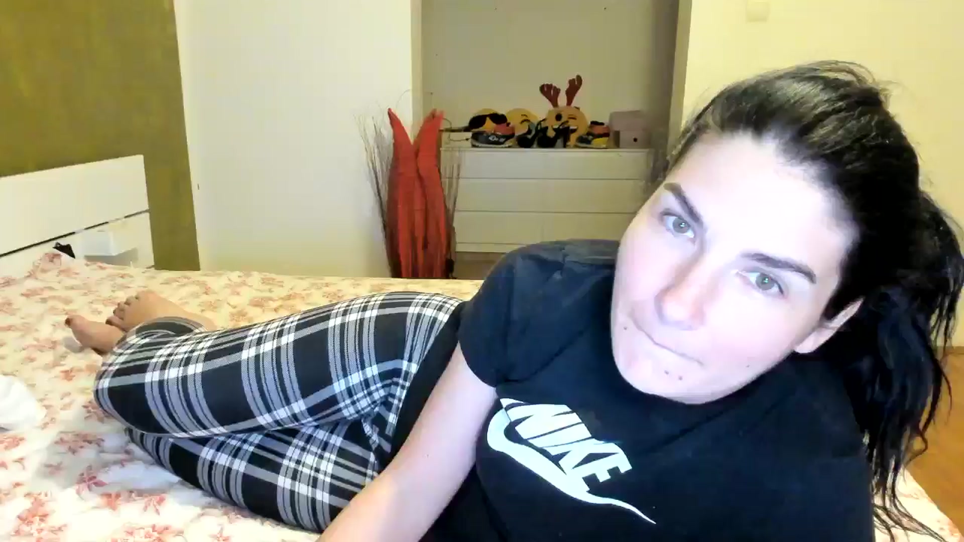 Gallery image thumbnail from SiouxPrincess's myfreecams stream on, 05/28/2024, 21:34 image 20 of 20