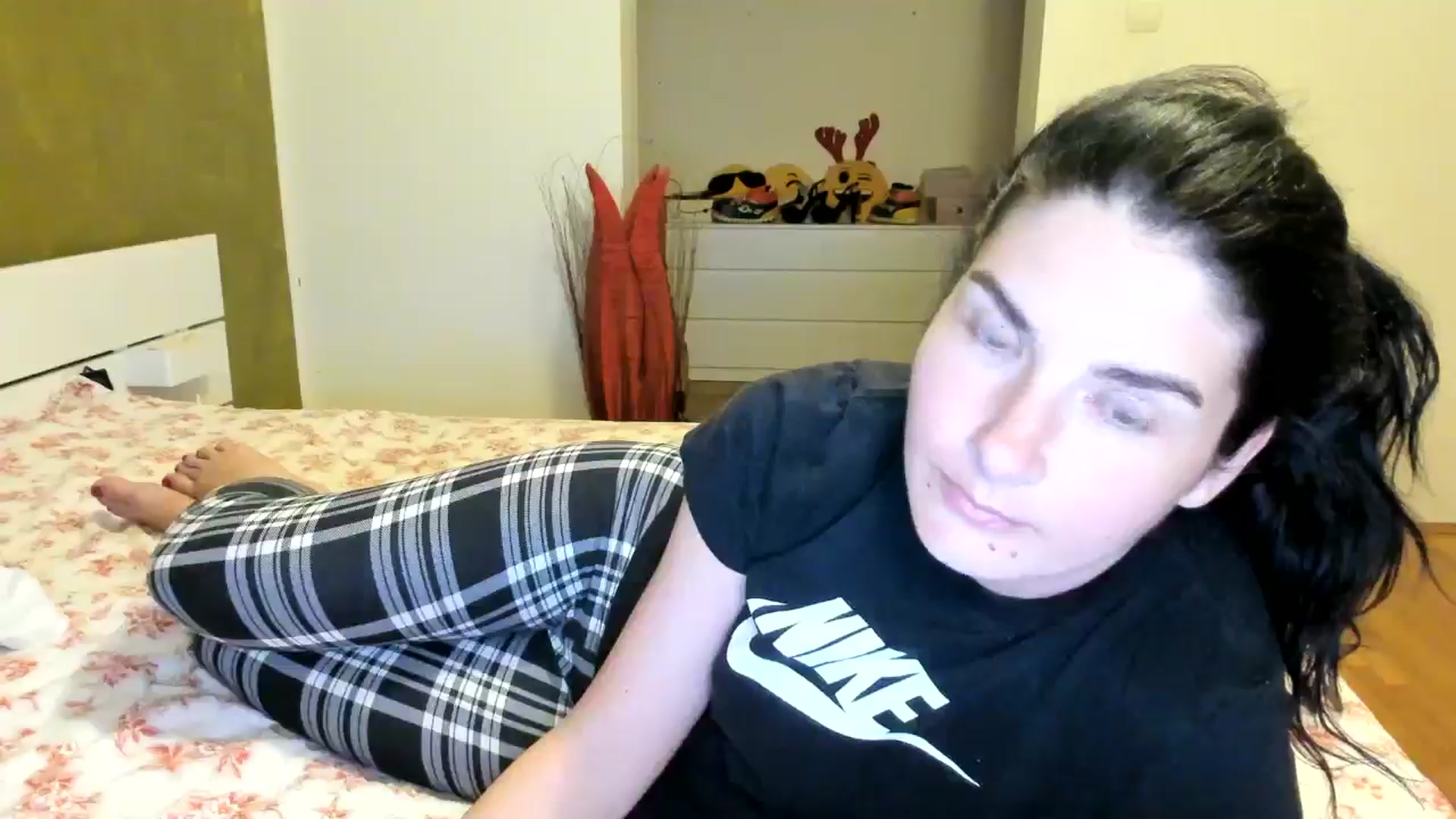 Gallery image thumbnail from SiouxPrincess's myfreecams stream on, 05/28/2024, 22:21 image 4 of 20