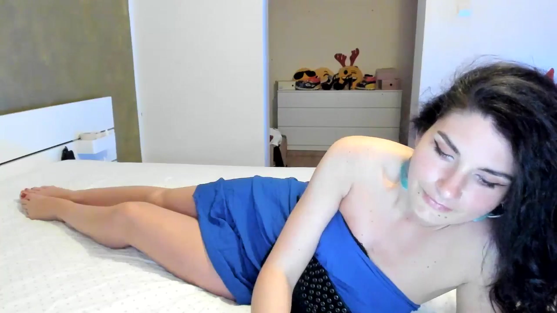 Gallery image thumbnail from SiouxPrincess's myfreecams stream on, 05/29/2024, 22:13 image 12 of 20