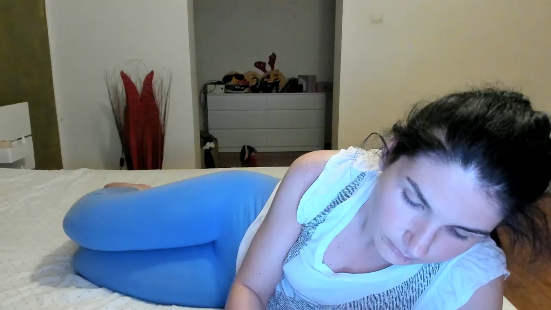 Gallery image thumbnail from SiouxPrincess's myfreecams stream on, 05/30/2024, 22:14 image 1 of 20