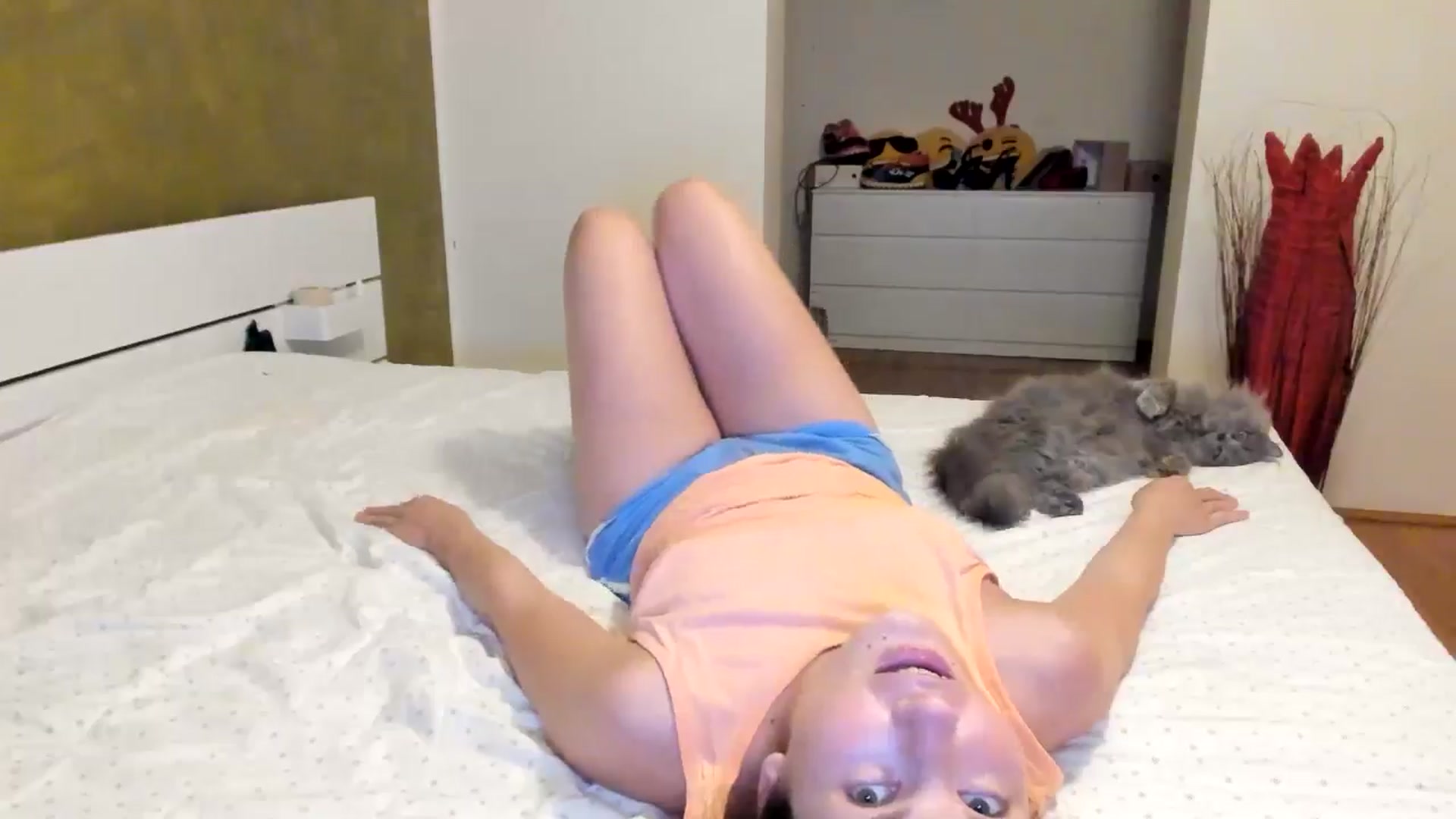 Gallery image thumbnail from SiouxPrincess's myfreecams stream on, 05/31/2024, 22:47 image 19 of 20