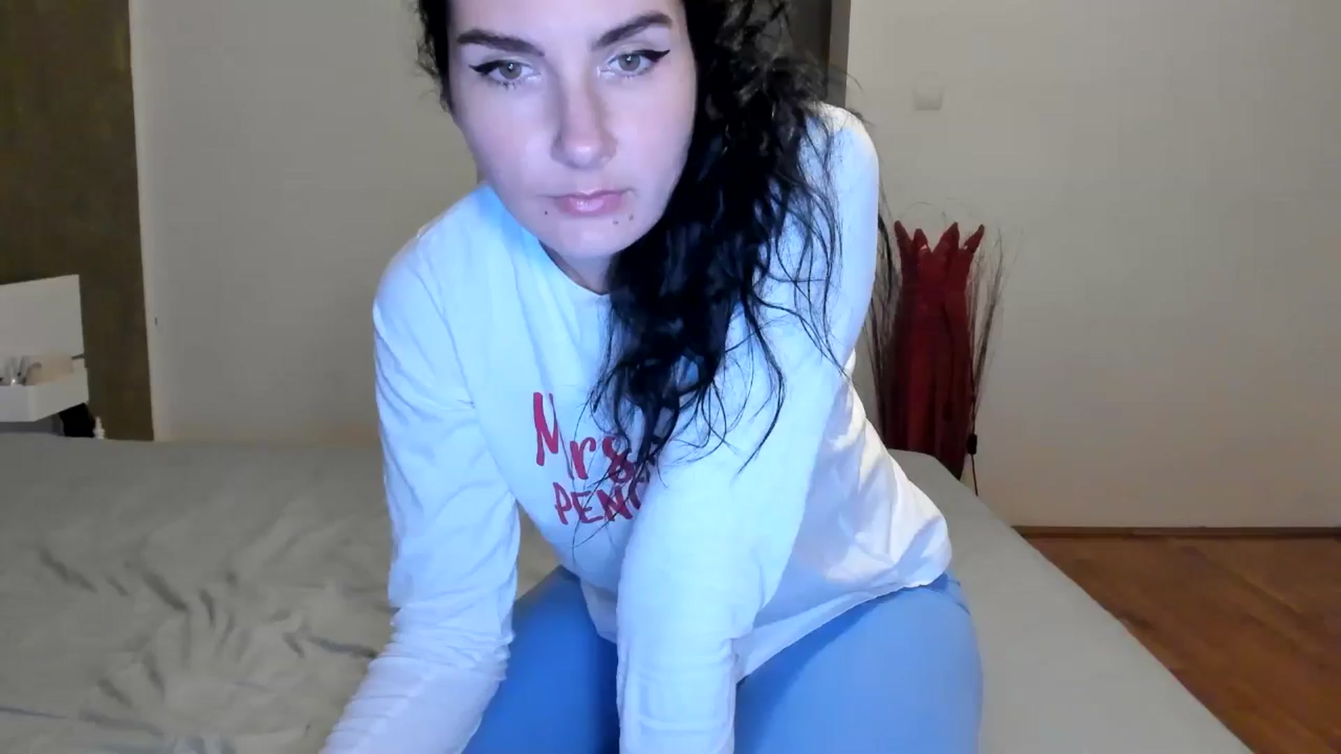 Gallery image thumbnail from SiouxPrincess's myfreecams stream on, 06/30/2024, 22:24 image 13 of 20