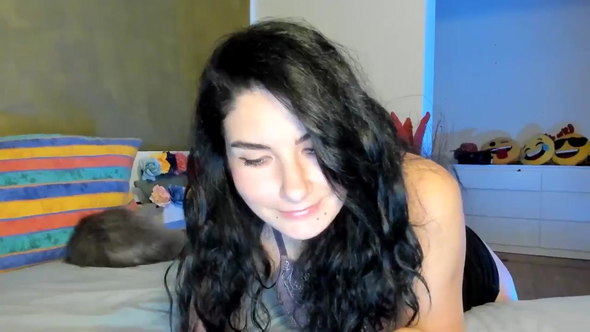 Gallery image thumbnail from SiouxPrincess's myfreecams stream on, 08/21/2024, 24:06 image 8 of 20
