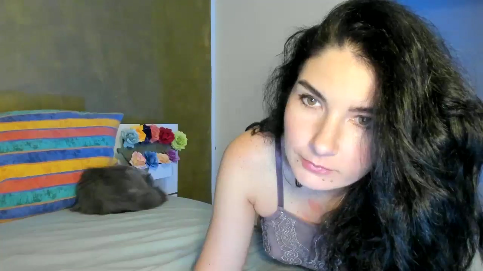 Gallery image thumbnail from SiouxPrincess's myfreecams stream on, 08/21/2024, 24:06 image 3 of 20
