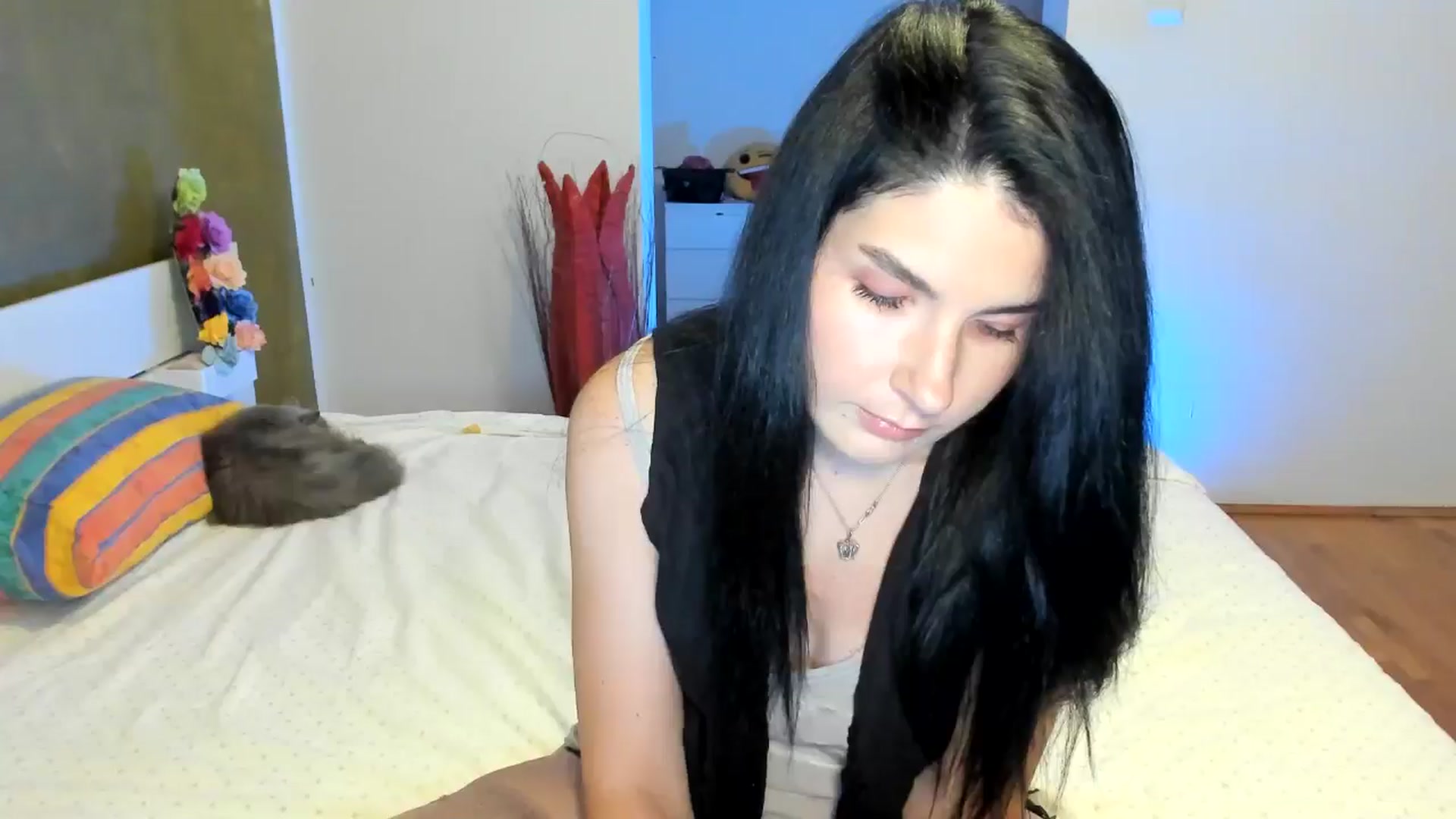 Gallery image thumbnail from SiouxPrincess's myfreecams stream on, 08/28/2024, 21:51 image 2 of 20