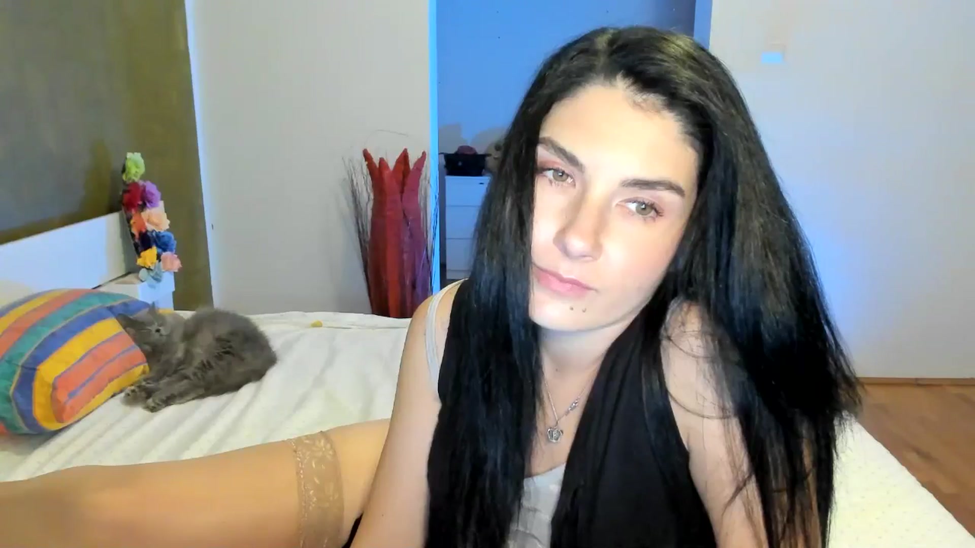Gallery image thumbnail from SiouxPrincess's myfreecams stream on, 08/28/2024, 23:12 image 10 of 20