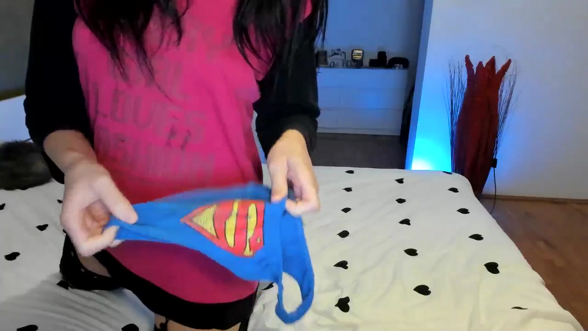 Gallery image thumbnail from SiouxPrincess's myfreecams stream on, 09/13/2024, 24:20 image 7 of 20