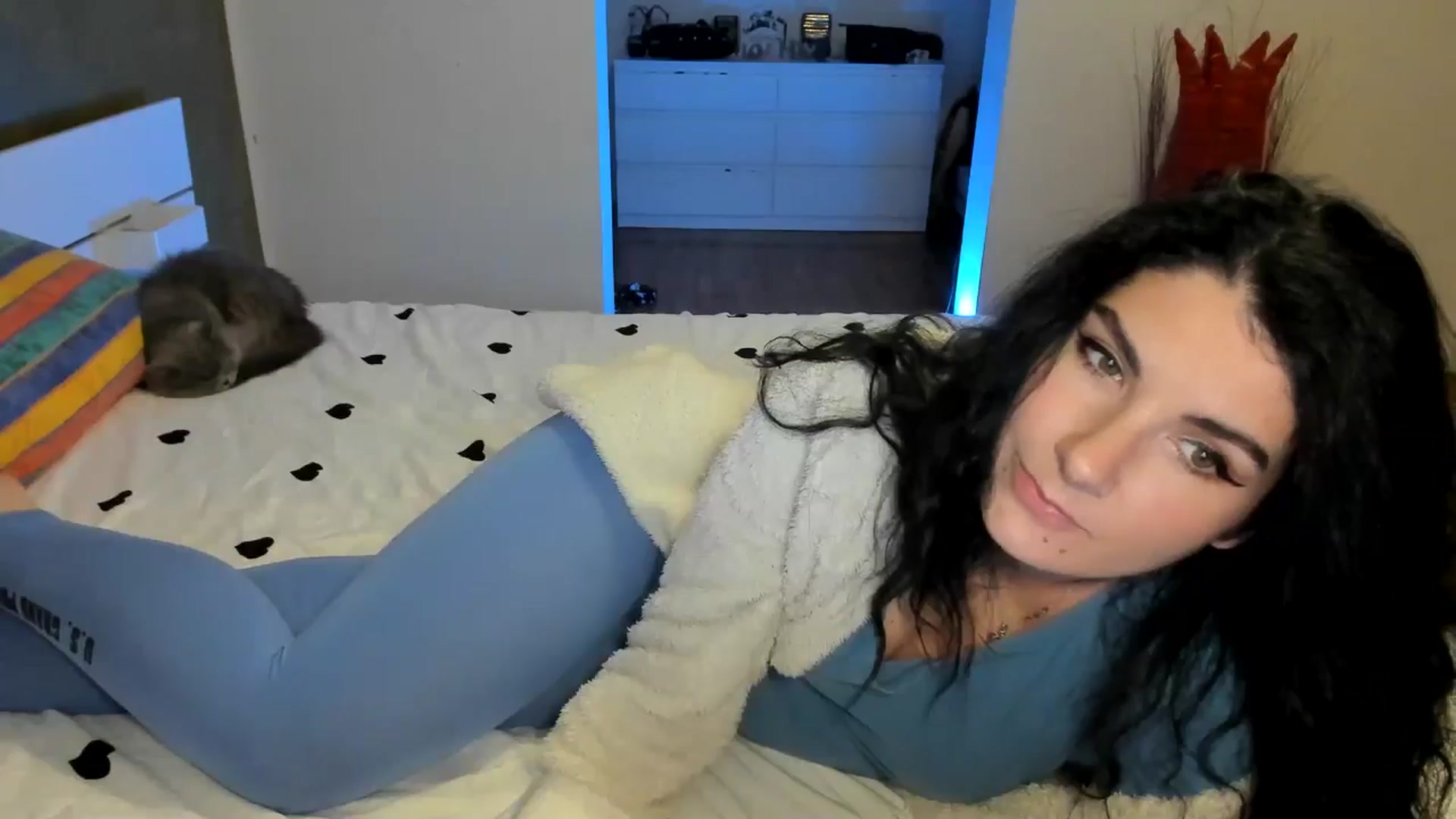 Gallery image thumbnail from SiouxPrincess's myfreecams stream on, 09/14/2024, 23:48 image 7 of 20