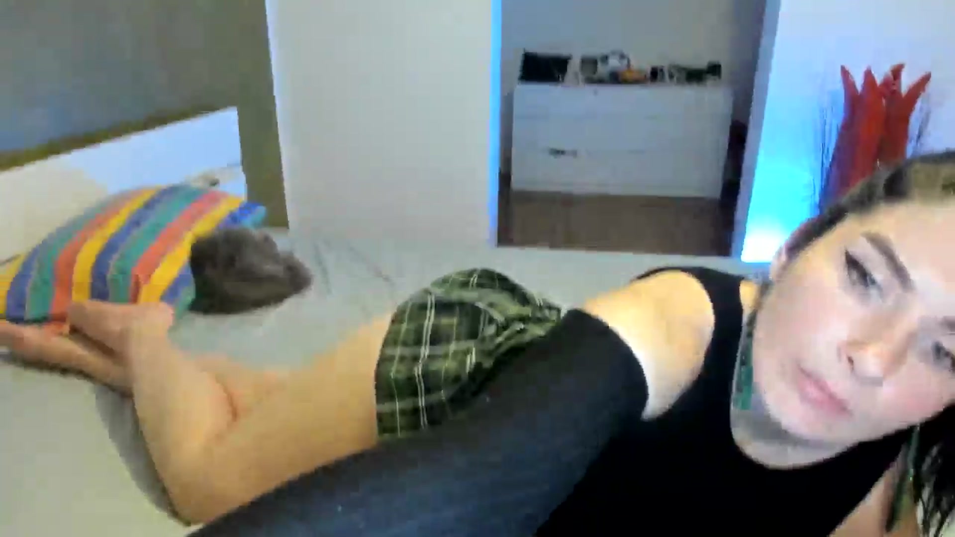 Gallery image thumbnail from SiouxPrincess's myfreecams stream on, 09/21/2024, 23:59 image 14 of 20