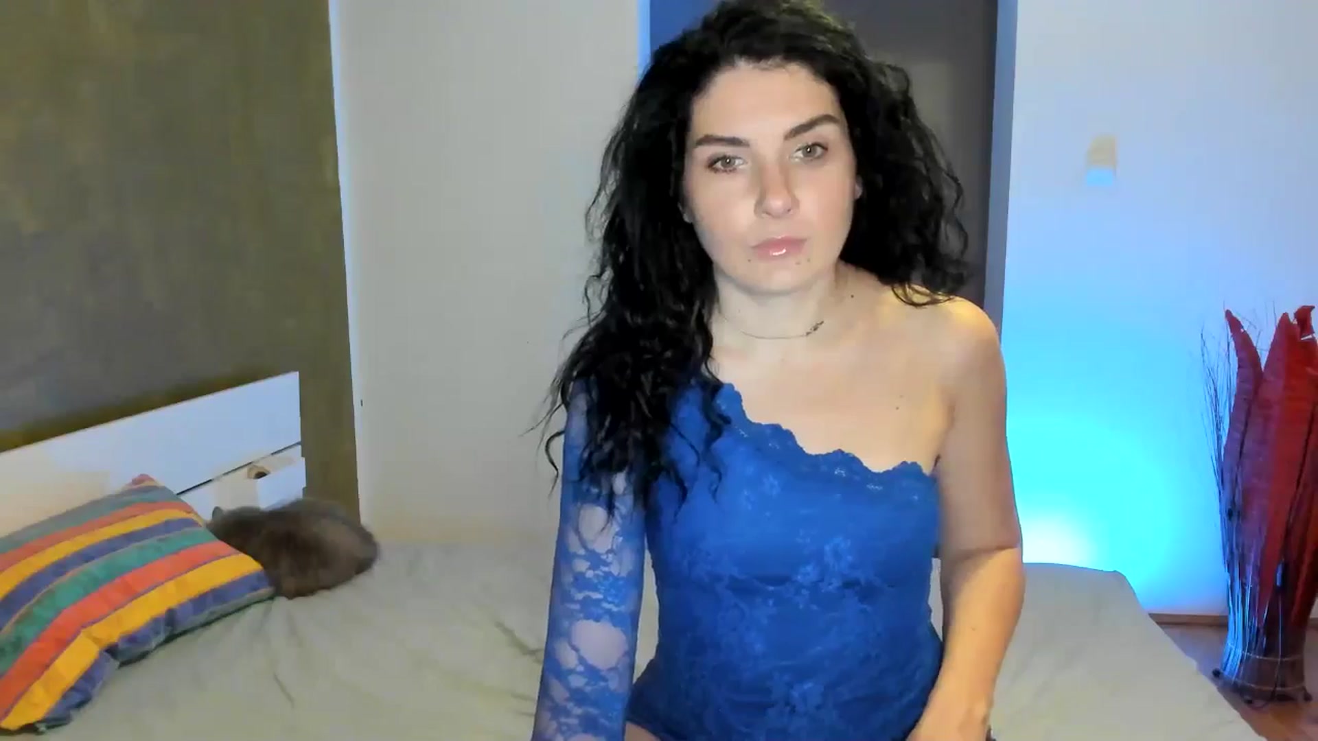 Gallery image thumbnail from SiouxPrincess's myfreecams stream on, 09/22/2024, 23:35 image 2 of 20