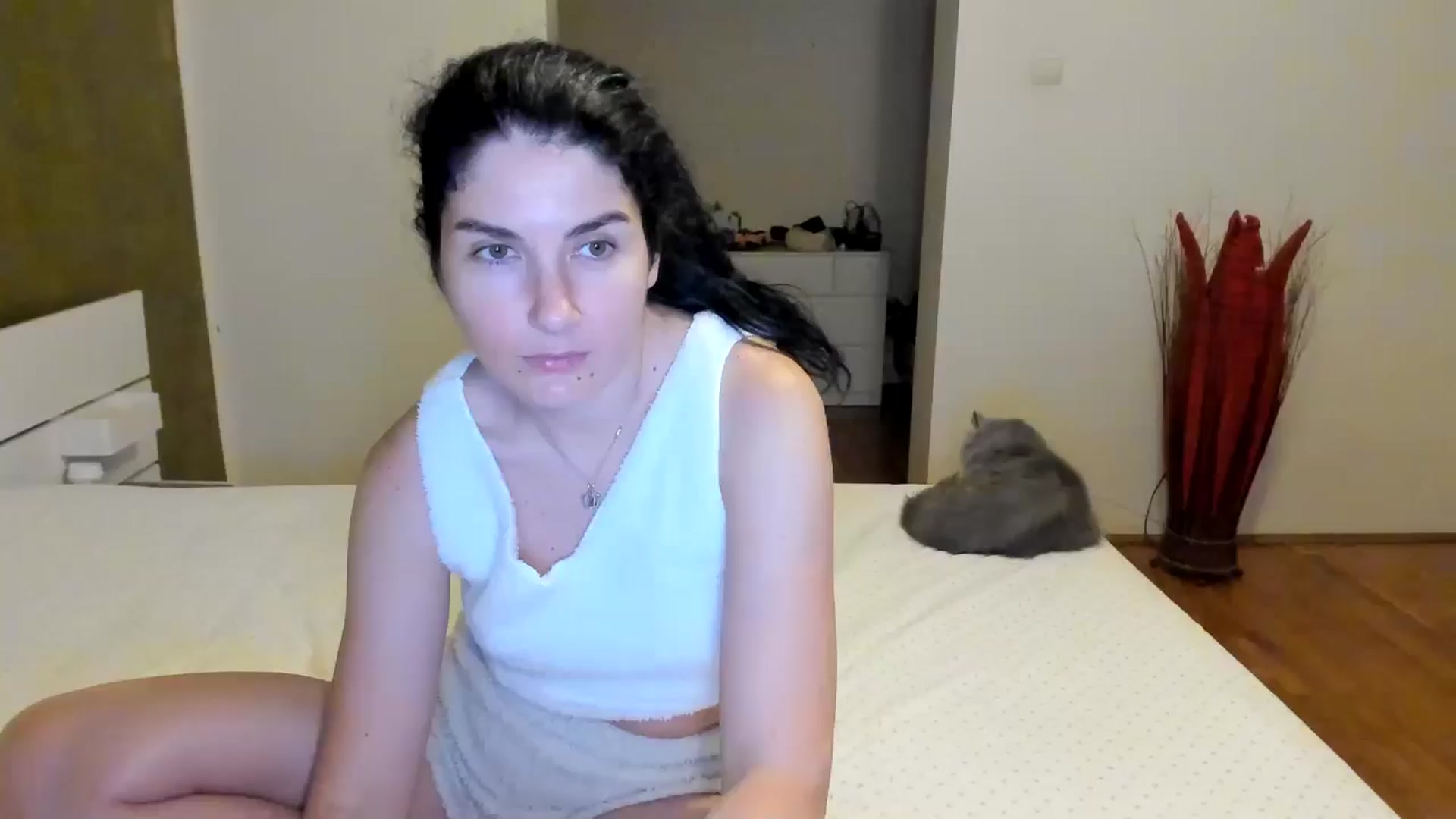 Gallery image thumbnail from SiouxPrincess's myfreecams stream on, 09/27/2024, 23:20 image 3 of 20